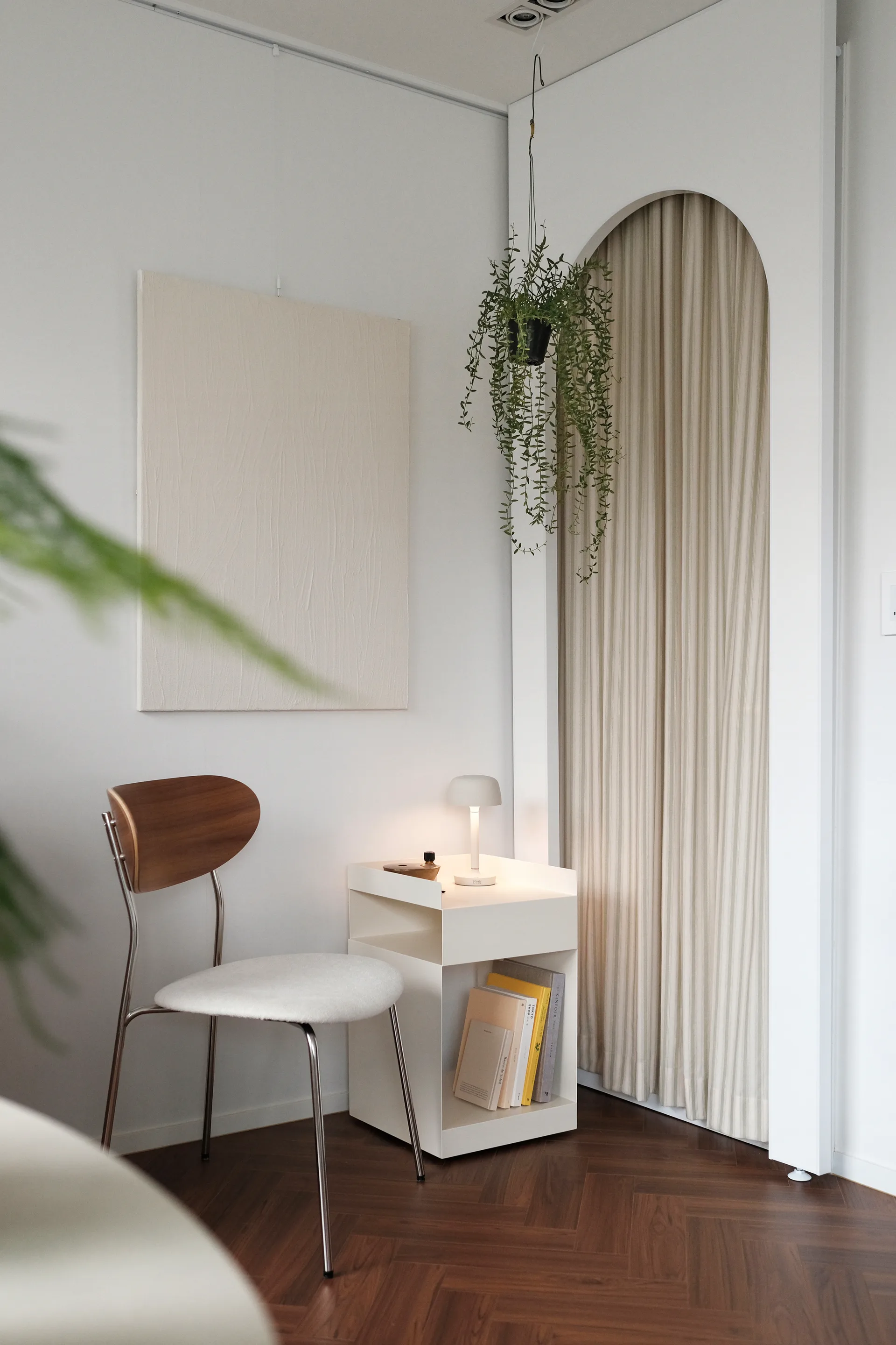 Lampe de table portable Halo 25,5 cm, White Scandi Living