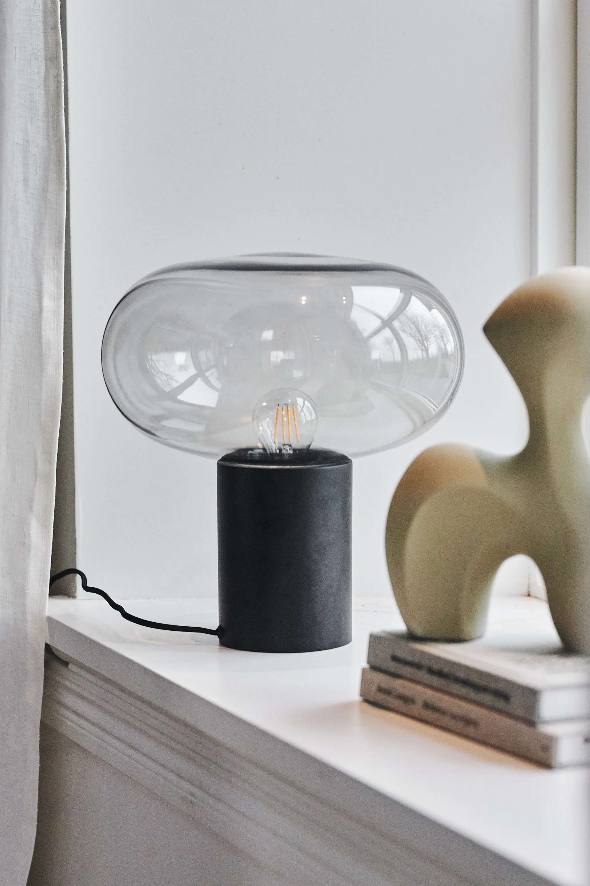 Lampe de table Rising 35,5 cm, Noir  Scandi Living