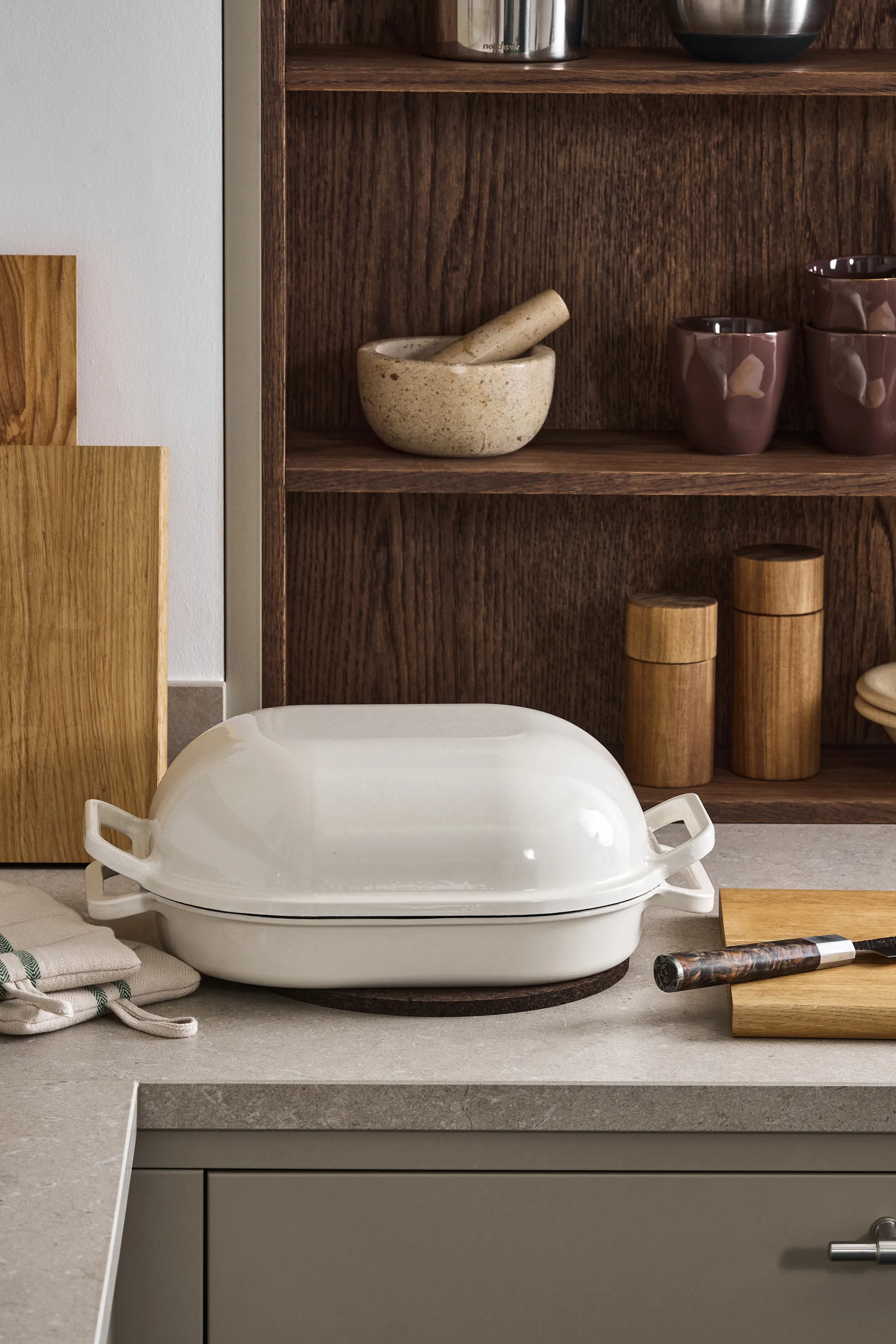 Moulin à poivre Hollow 16 cm, Acacia Scandi Living