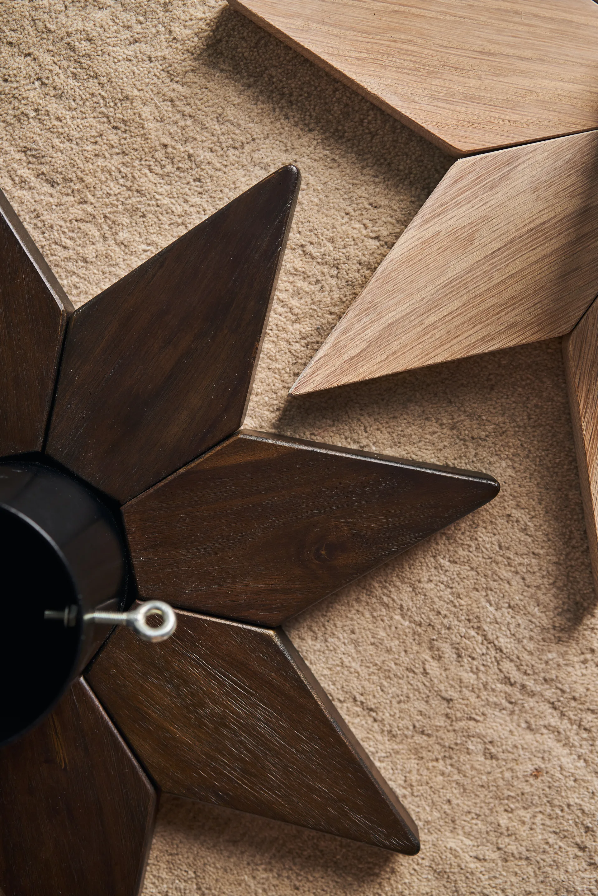 Pied de sapin de Noël Norr, Teinté foncé Scandi Living