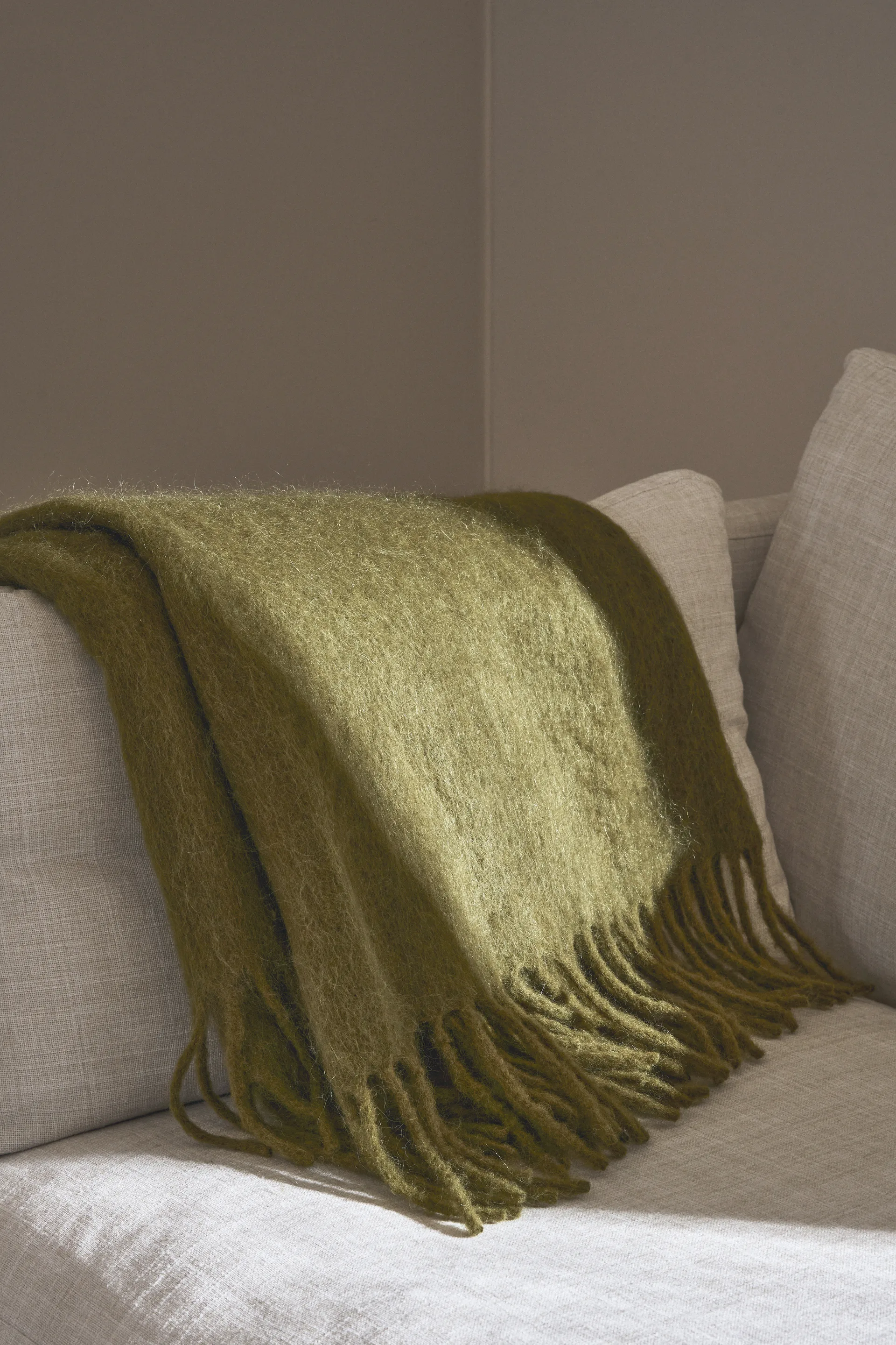 Plaid Dune en mohair 130x170 cm, Olive Scandi Living