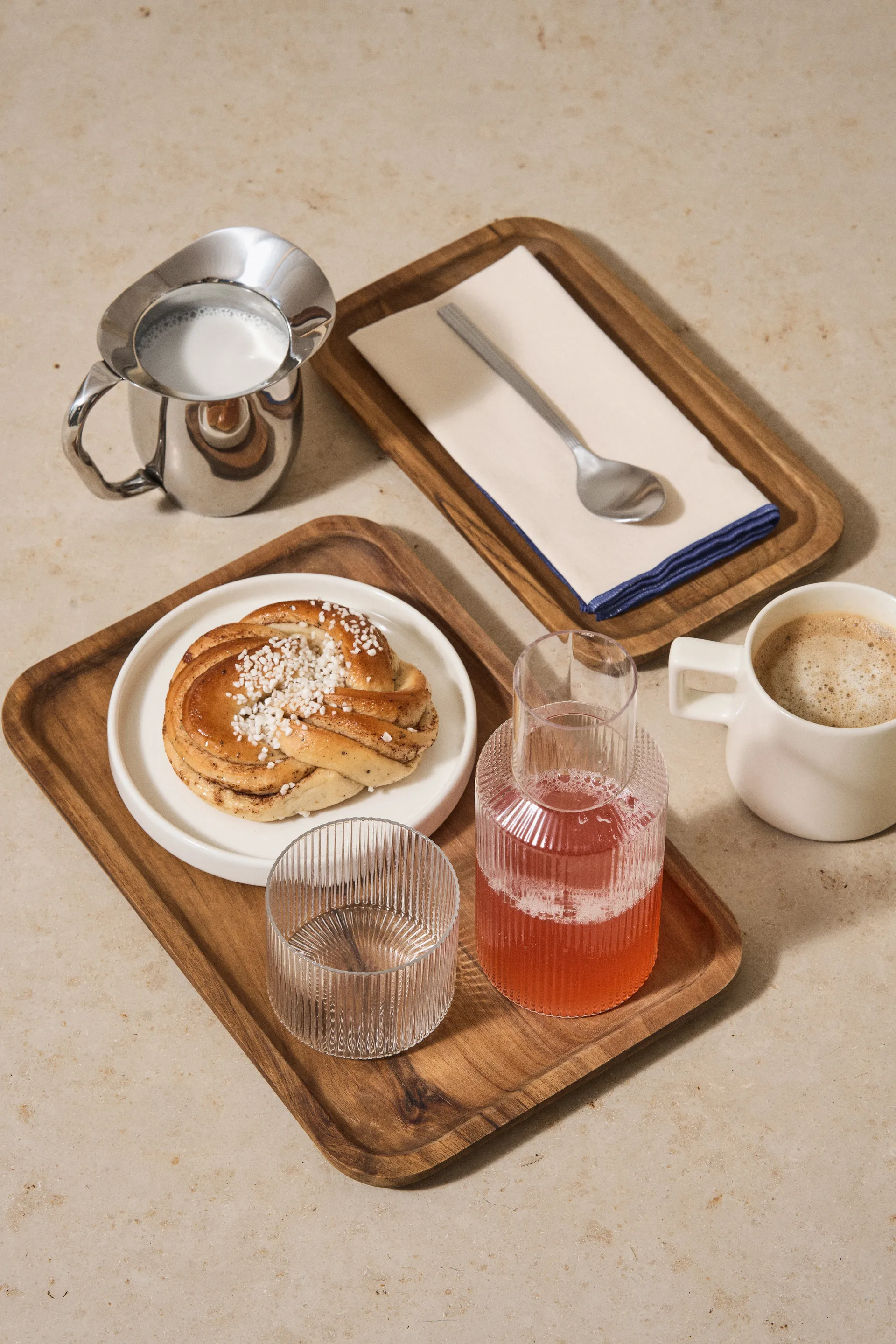 Plateau de service Hollow, 20x30 cm Scandi Living