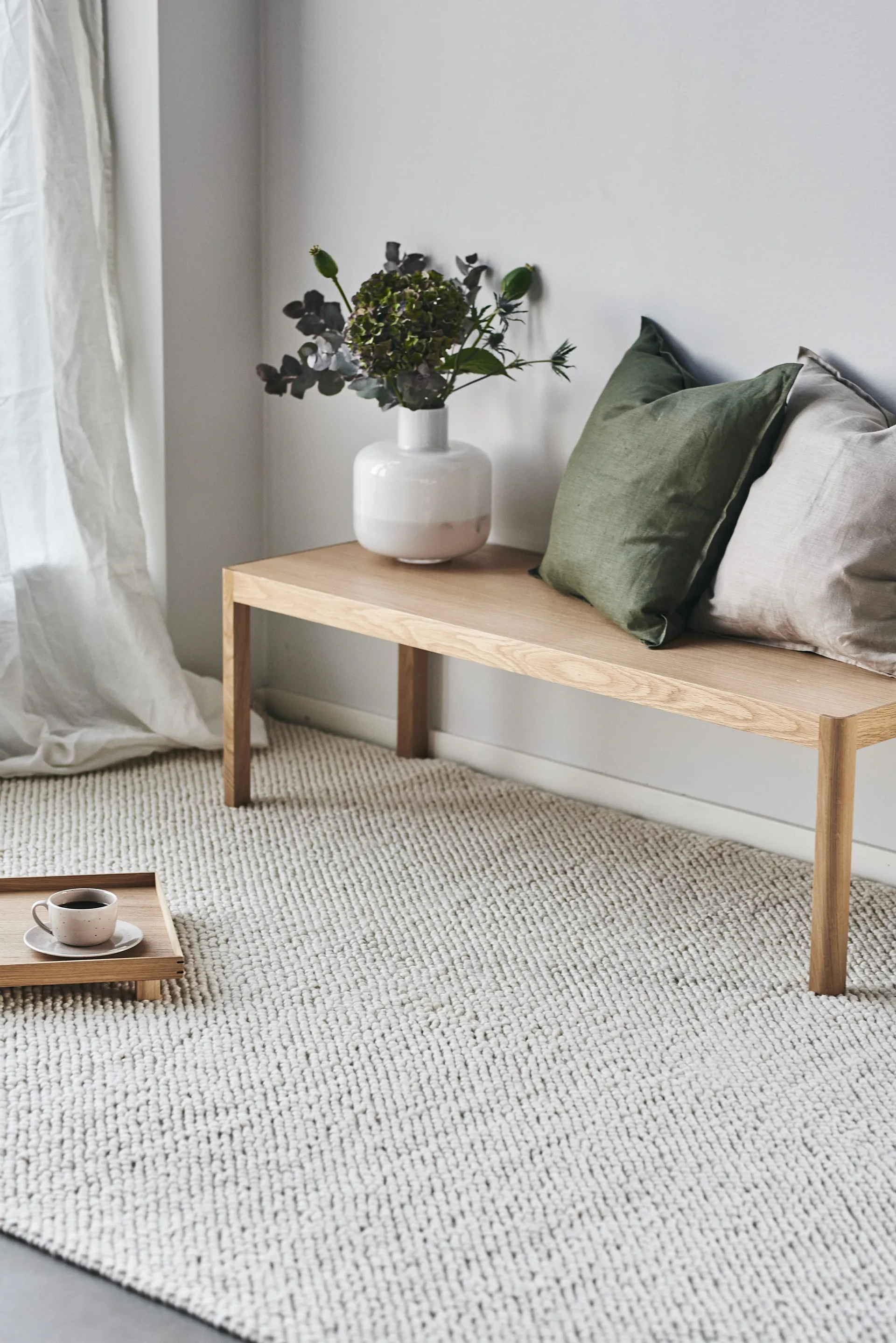 Tapis en laine Flock blanc nature, 170x240 cm Scandi Living