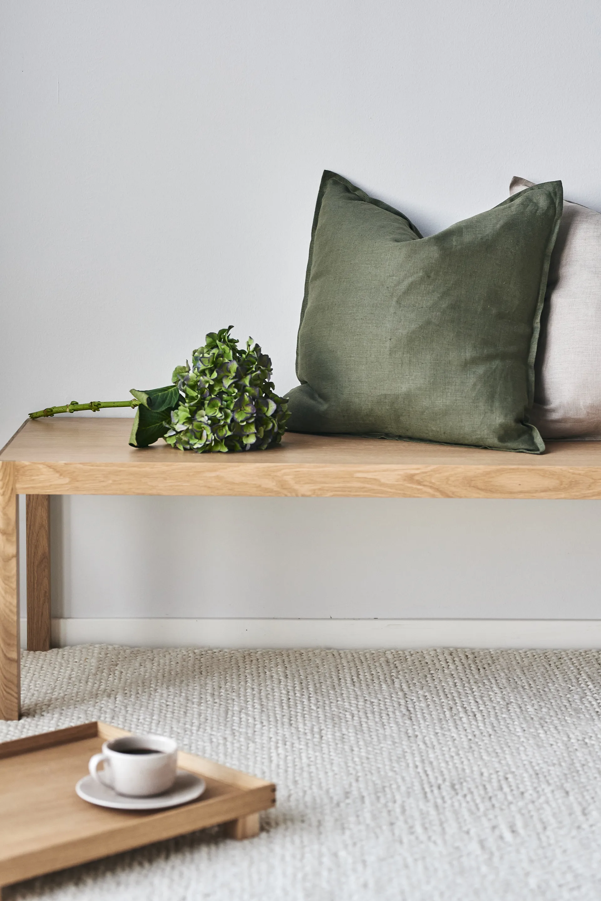 Tapis en laine Flock blanc nature, 200x300 cm Scandi Living