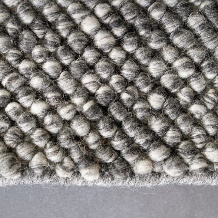 Tapis en laine Flock gris foncé, 170x240 cm Scandi Living