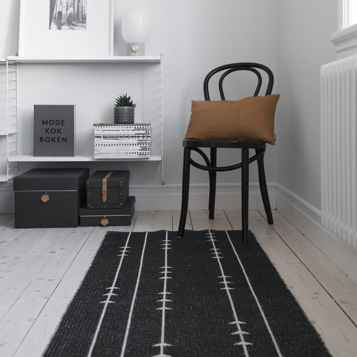 Tapis Fir nude-black (beige-noir), 70x150 cm Scandi Living