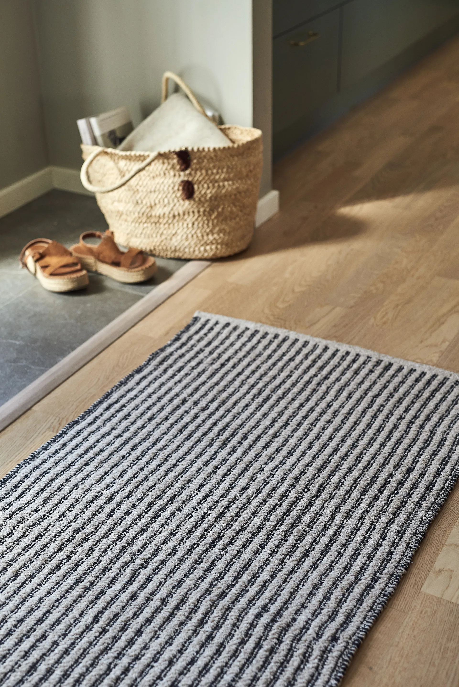 Tapis Harvest beige-noir, 70x250cm Scandi Living