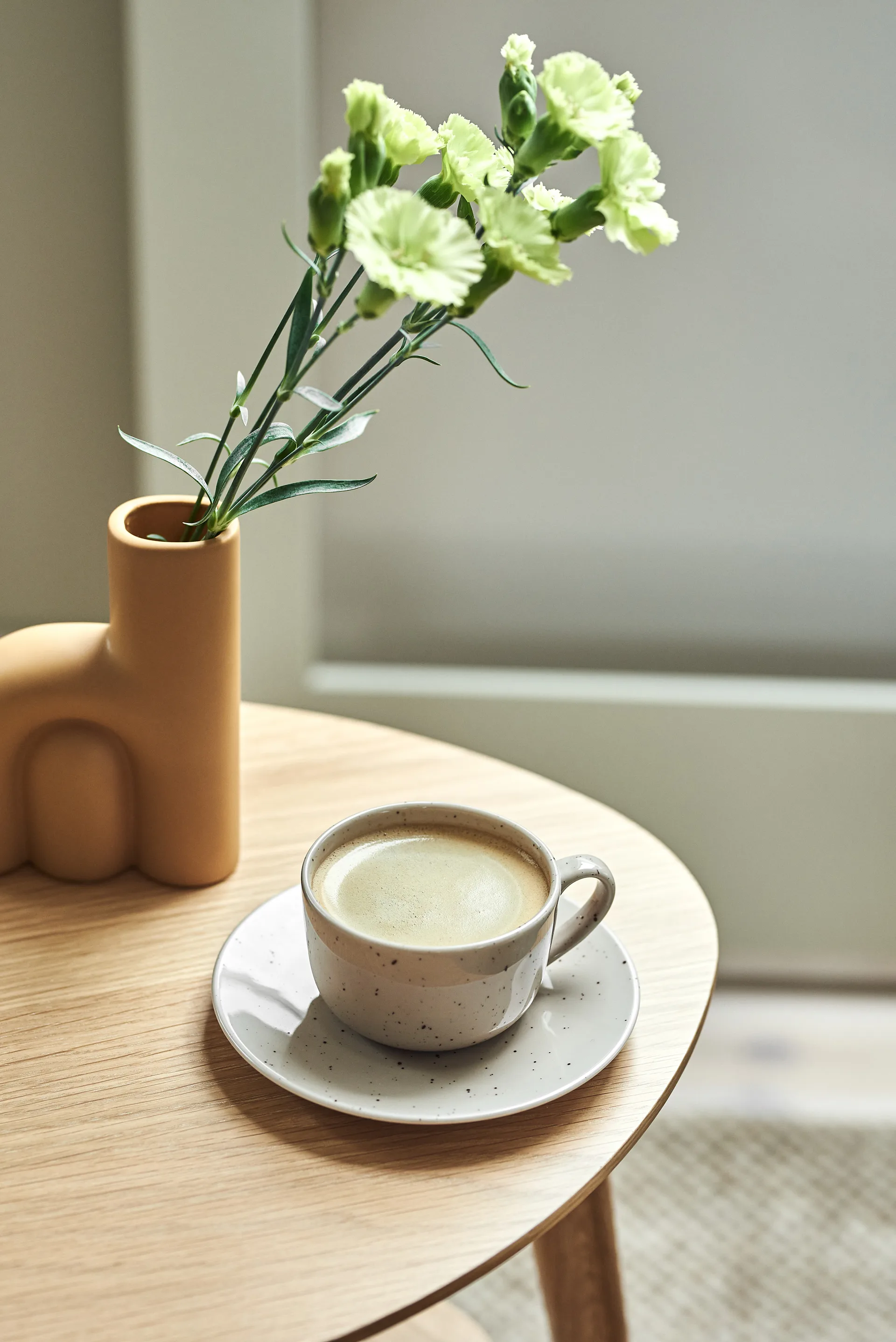 Tasse avec soucoupe Freckle 26 cl, Beige Scandi Living