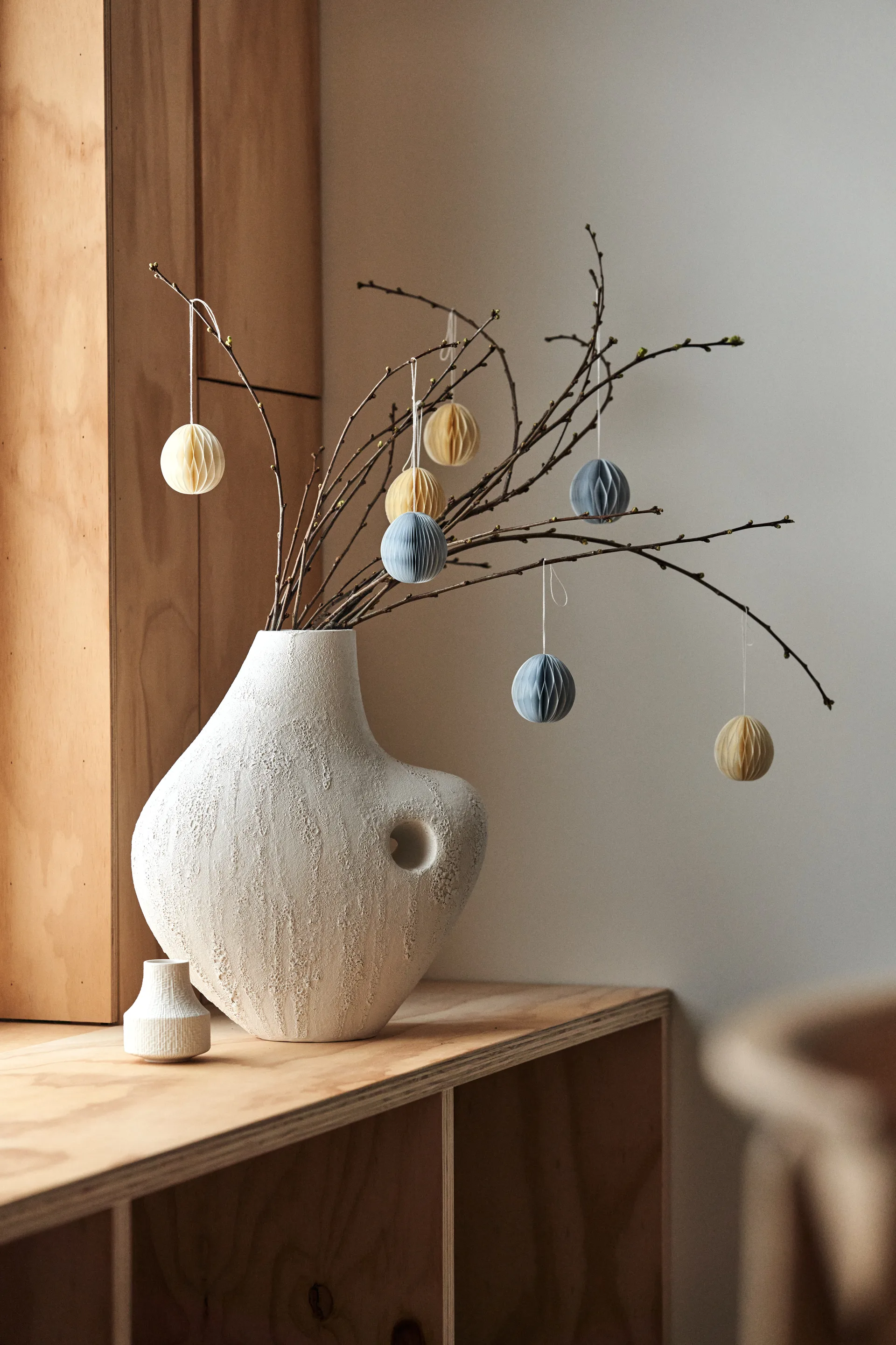 Œufs en papier Brooding 7 cm lot de 6, Blanc Scandi Living