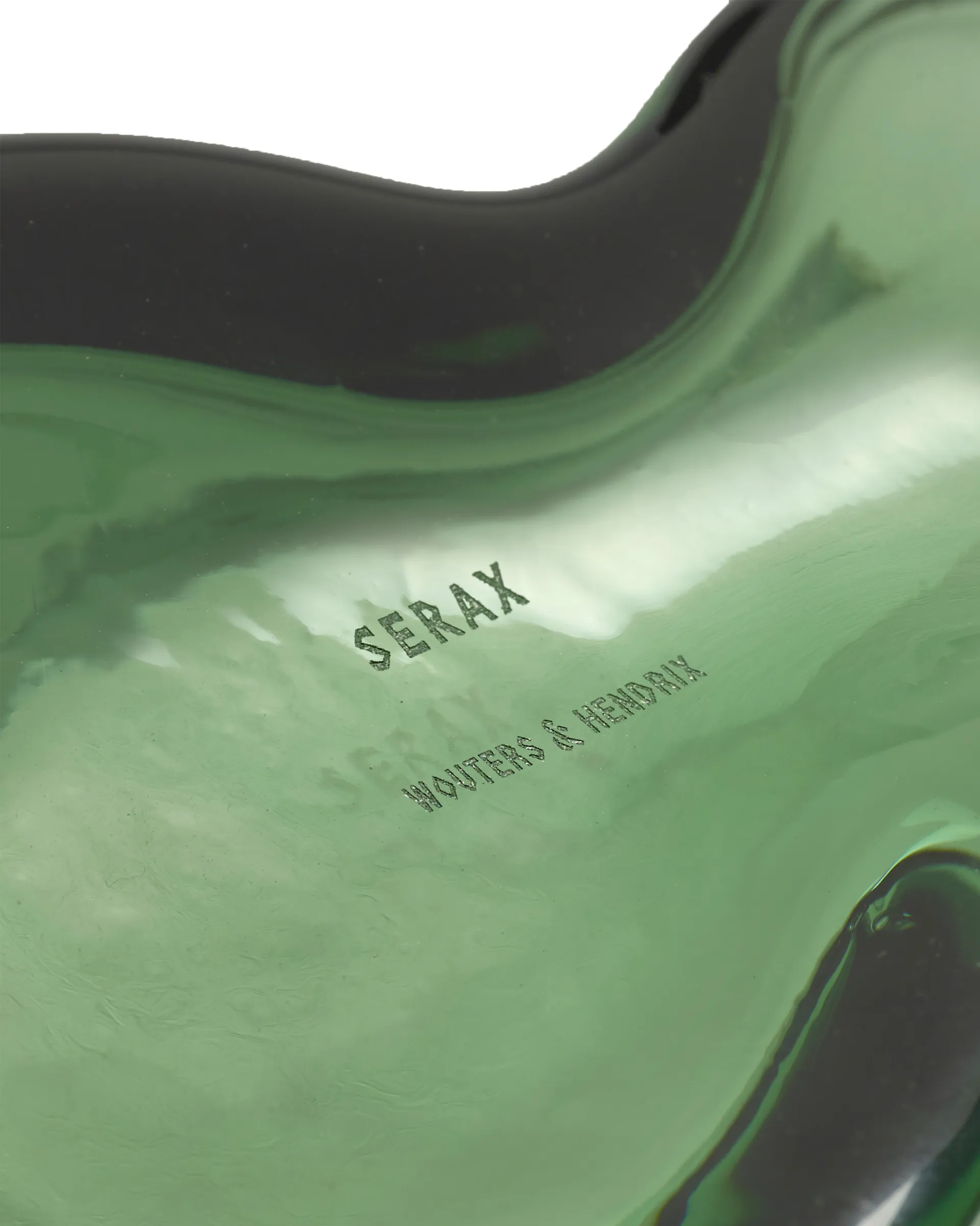 Carafe Les Objets Mouleversants 0,95 L, Emerald green Serax