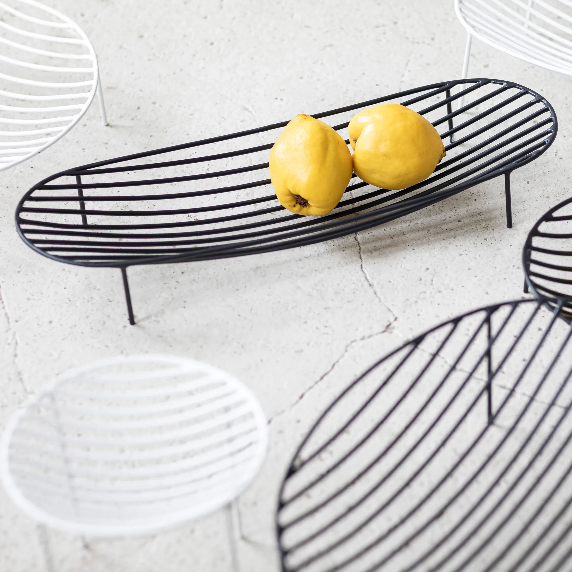 Corbeille à fruits Nana 14,5x45 cm, Noir Serax