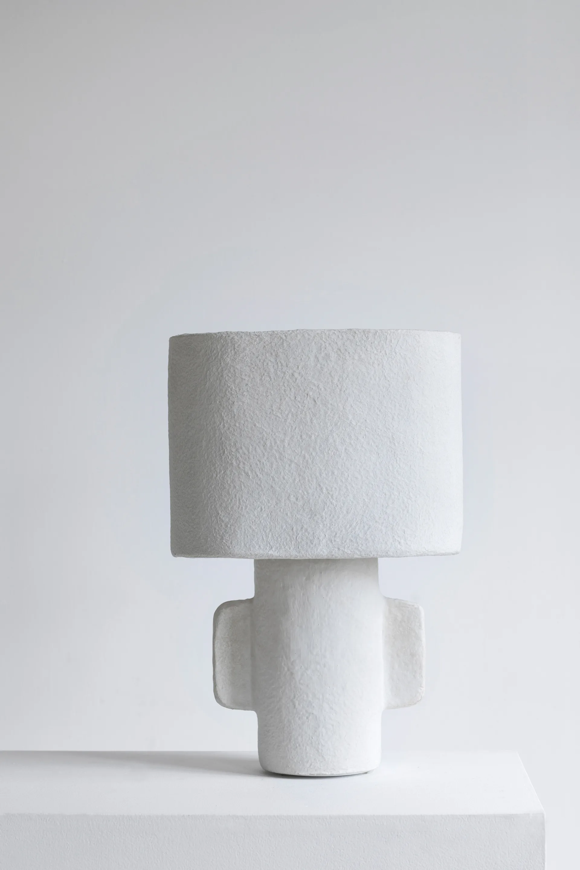 Lampe de table Earth 36x54 cm, Blanc Serax