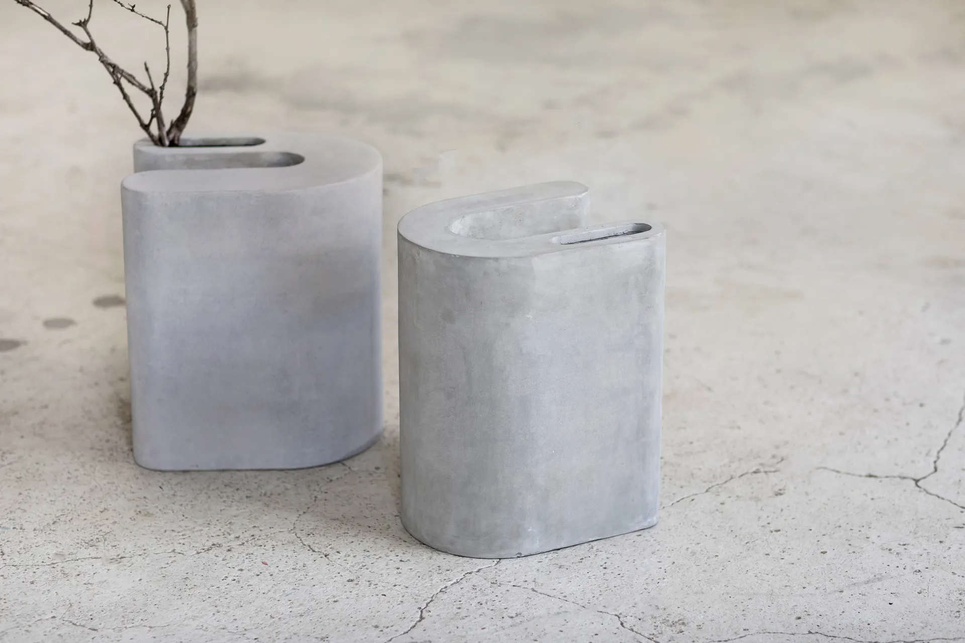 Tabouret/table d’appoint Concrete 37 cm, Grey Serax