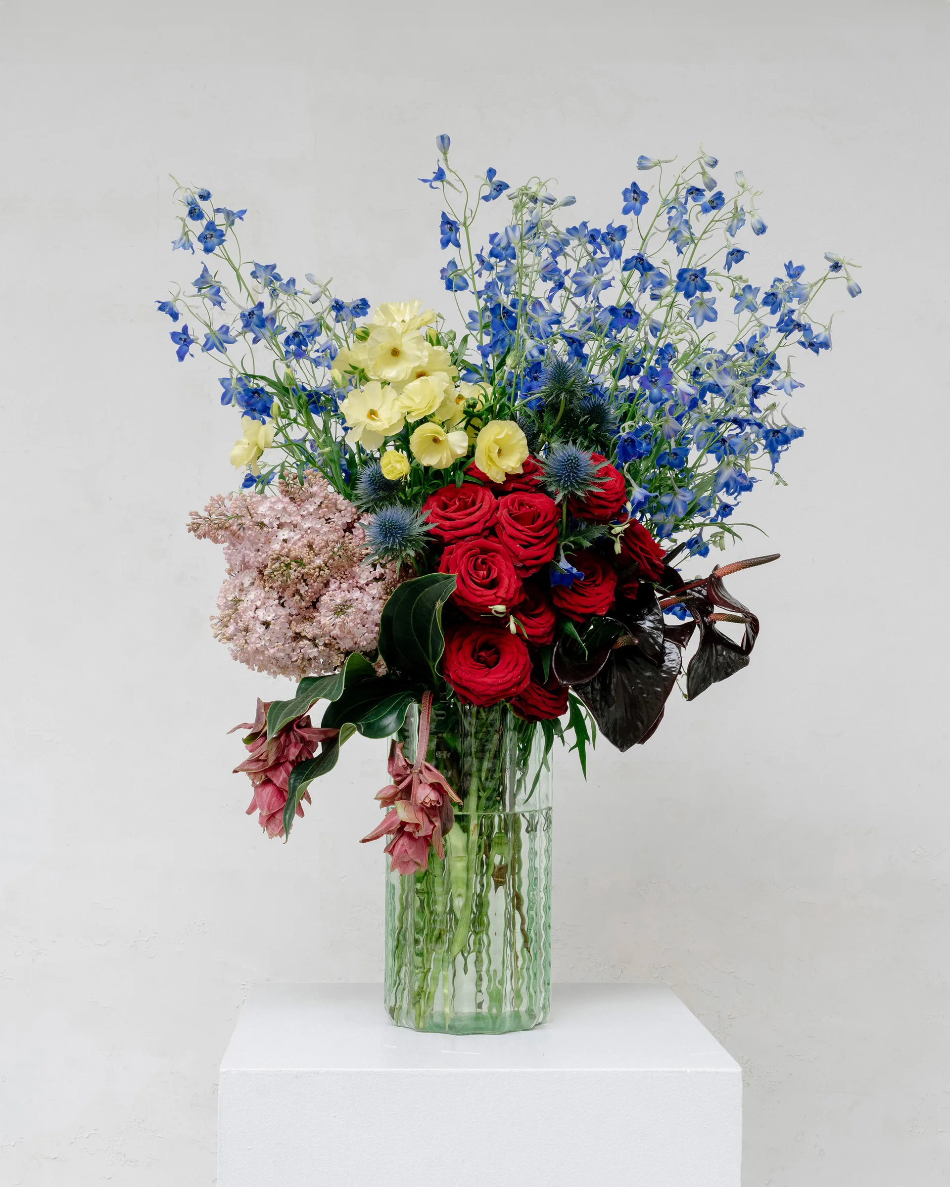 Vase Waves 03 35 cm, Green-clear Serax