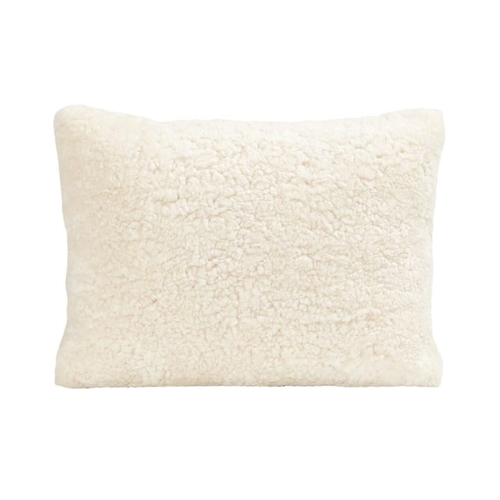 Coussin en peau de mouton Shepherd Lina 40 x 30 cm - crème - Shepherd of Sweden