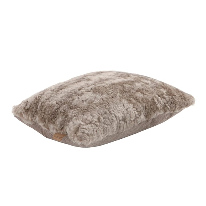 Coussin en peau de mouton Shepherd Lina 40 x 30 cm, pierre Shepherd of Sweden