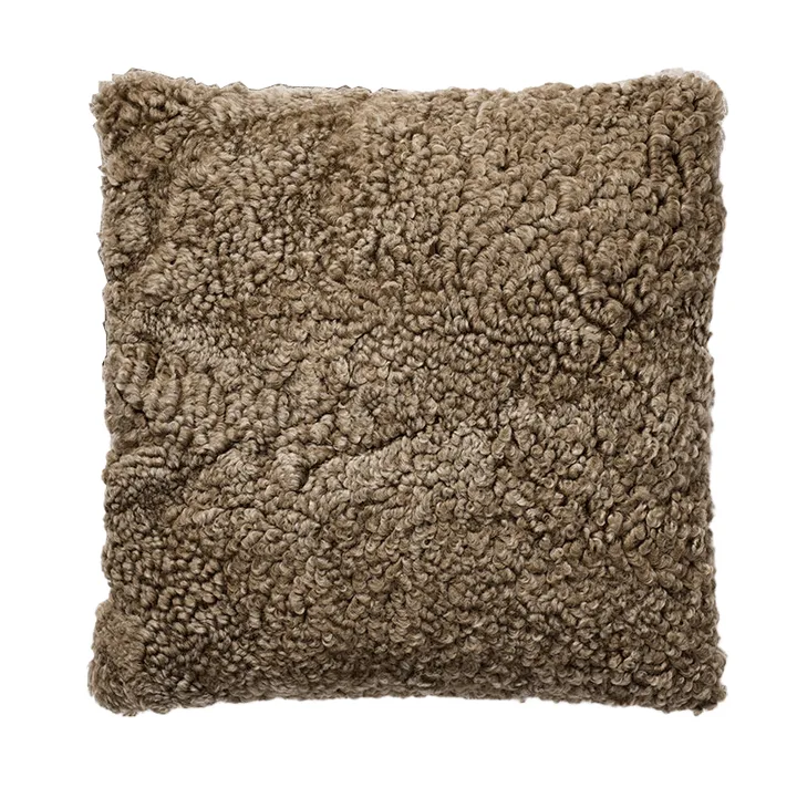 Coussin en peau de mouton Shepherd Lina 40 x 40 cm - Désert - Shepherd of Sweden