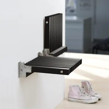 Chaise murale Cutter - chêne laqué noir - Skagerak