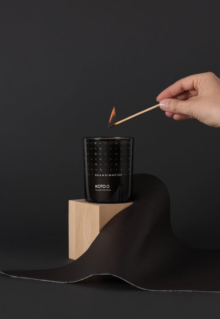 Bougie parfumée avec couvercle Koto, 200 g Skandinavisk