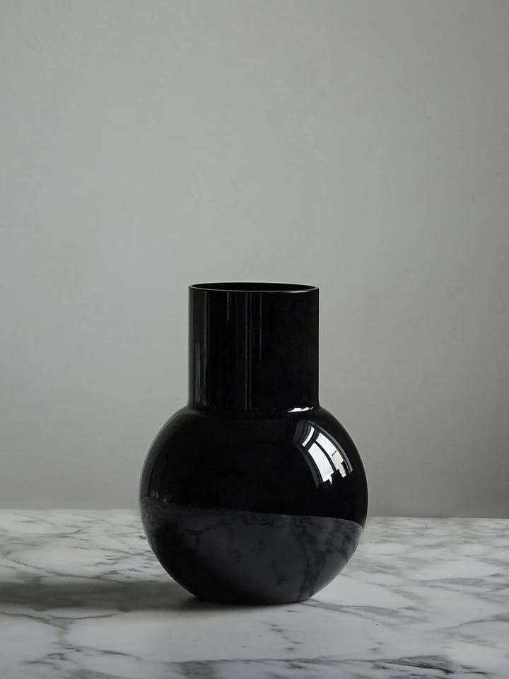 Vase Pallo - Noir 20 cm - Skrufs Glasbruk