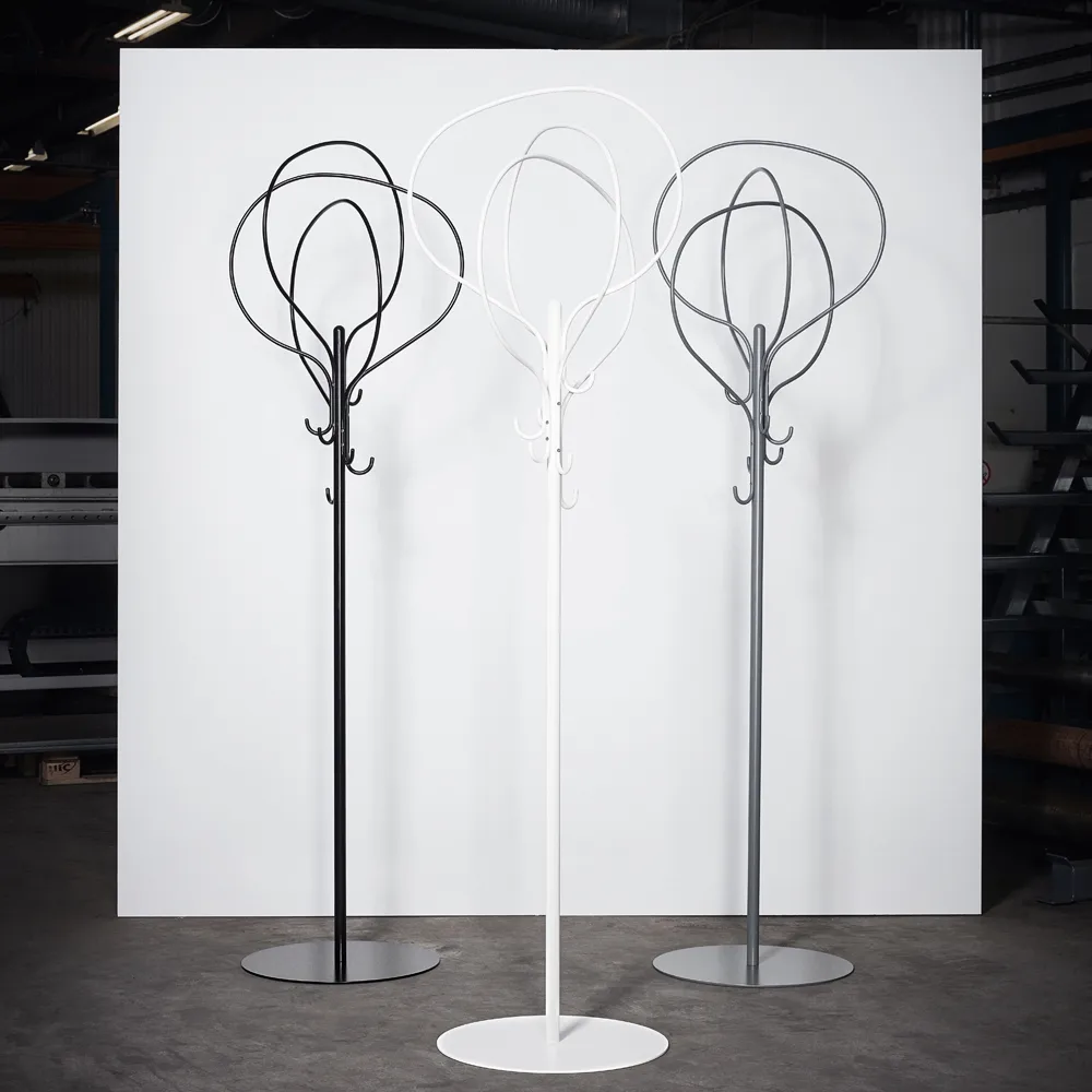 Porte-manteau sur pied Bubble, noir SMD Design