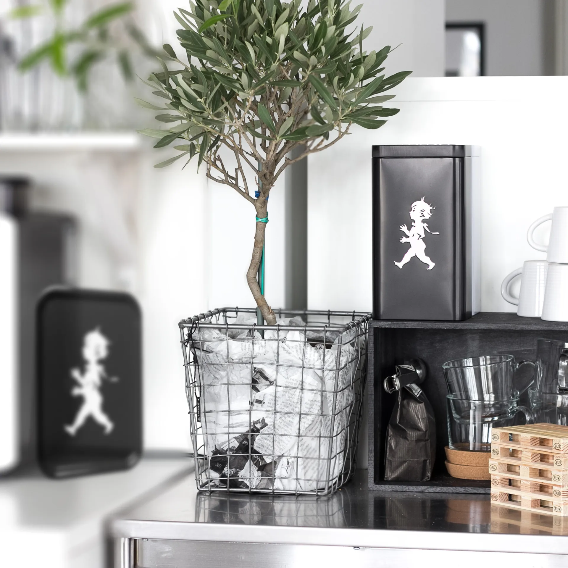 Boîte à café Solstickan 20,5 cm, Noir mat Solstickan Design