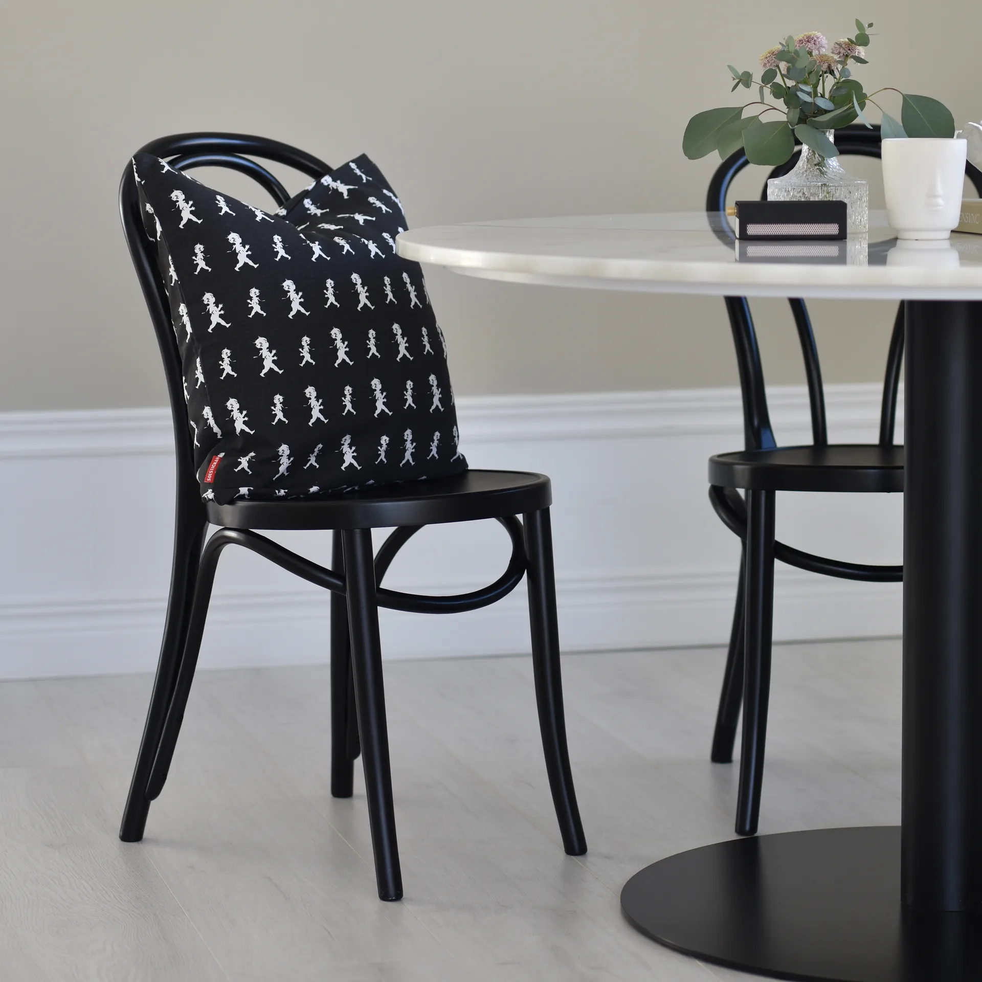 Housse de coussin Solstickan 50x50 cm, Noir Solstickan Design