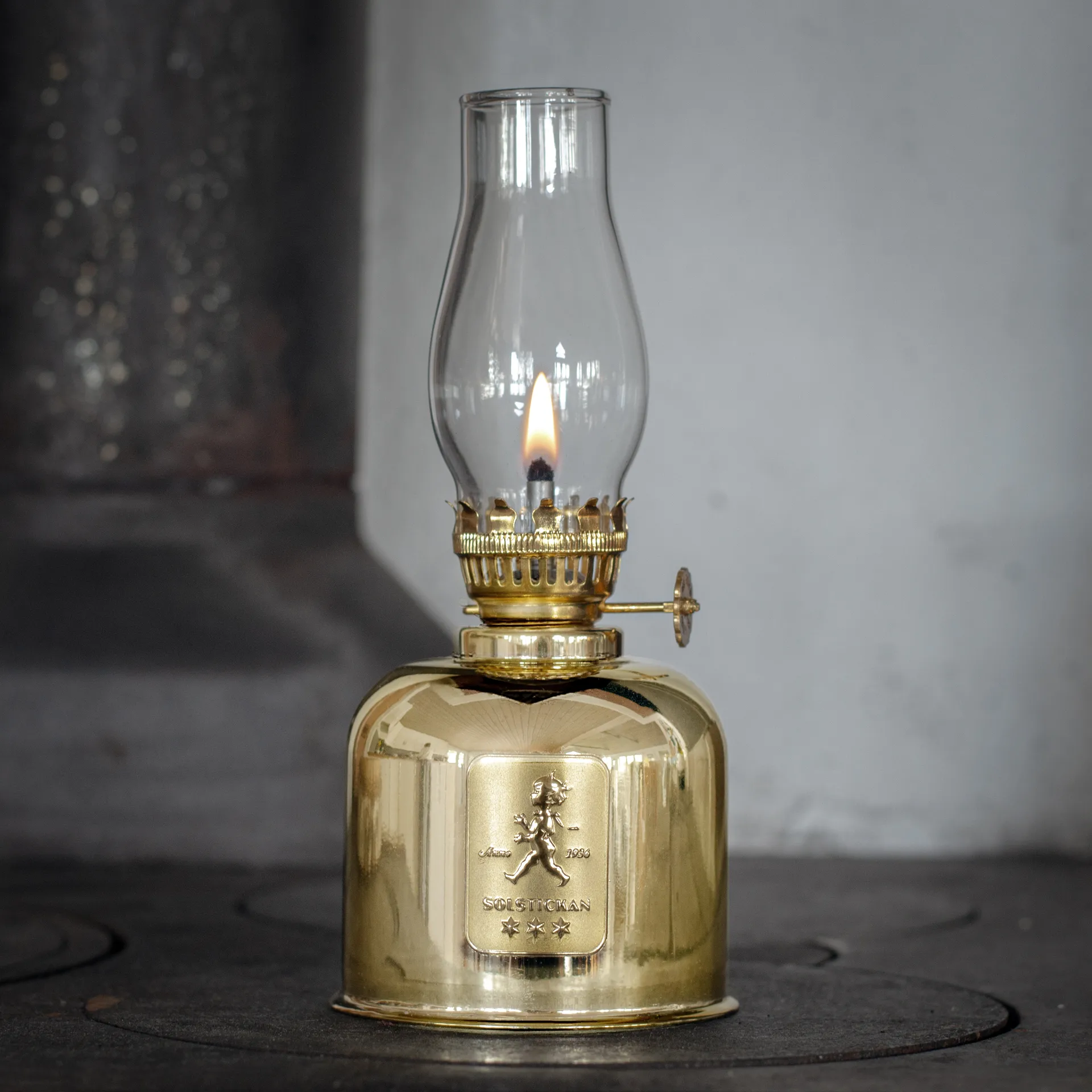 Lampe à pétrole Solstickan, doré, Ø8,5x20cm Solstickan Design