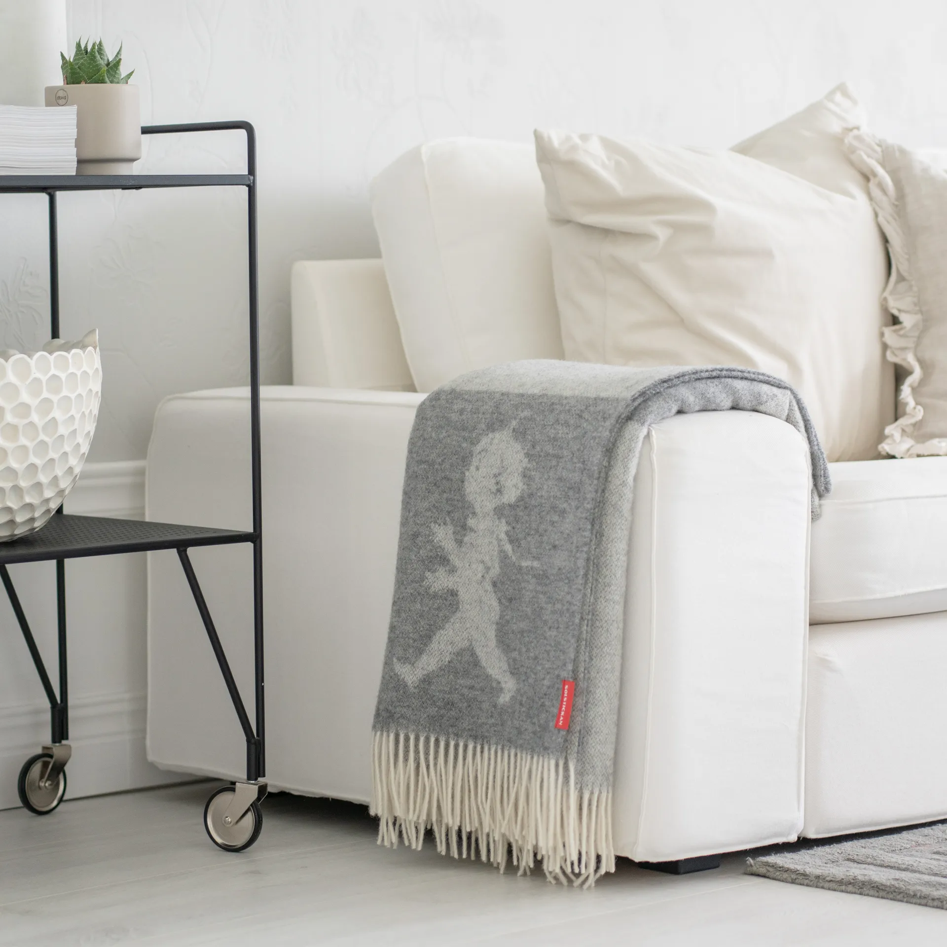 Plaid Solstickan laine mérinos 130x170 cm, Gris clair Solstickan Design