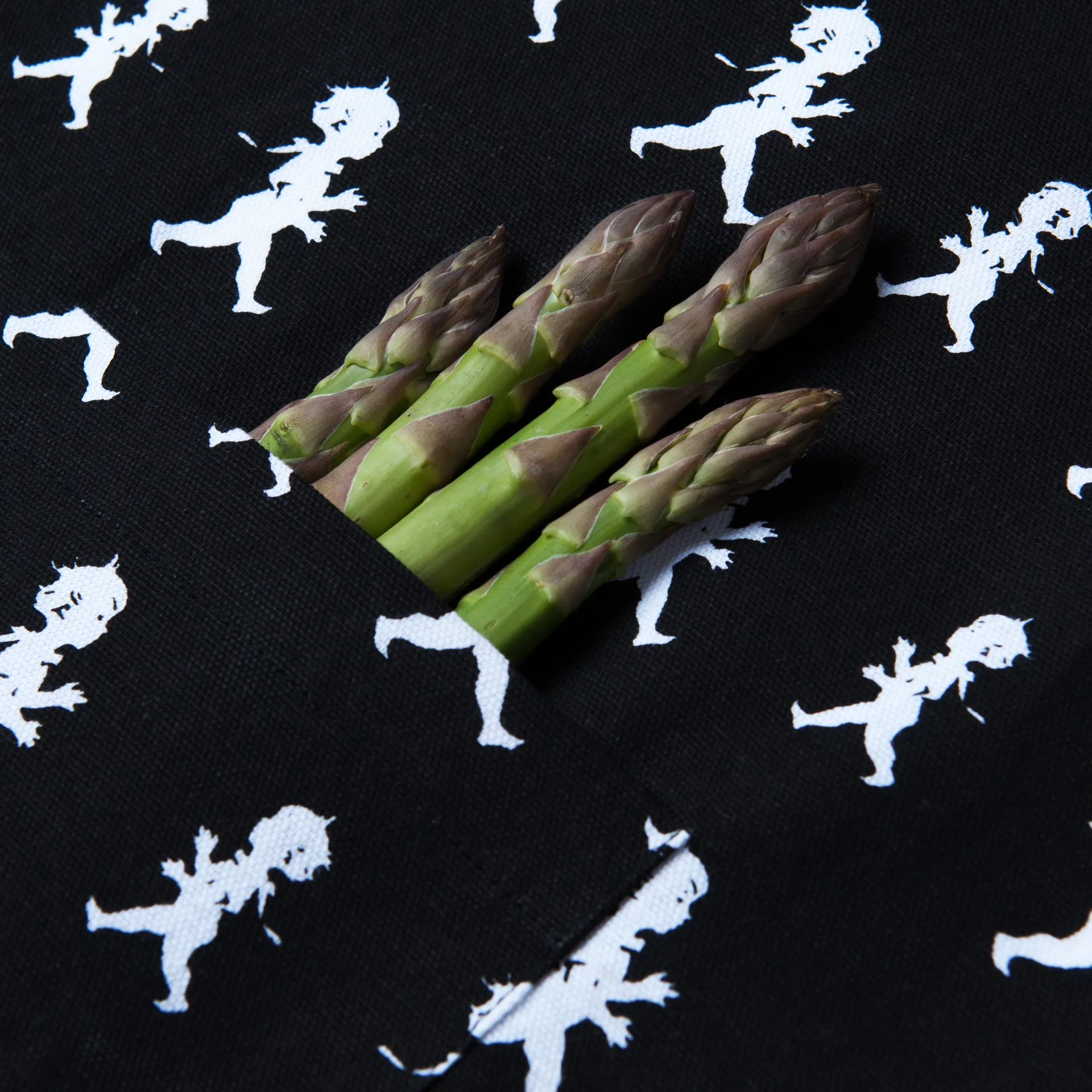 Tablier Solstickan adulte, Noir Solstickan Design