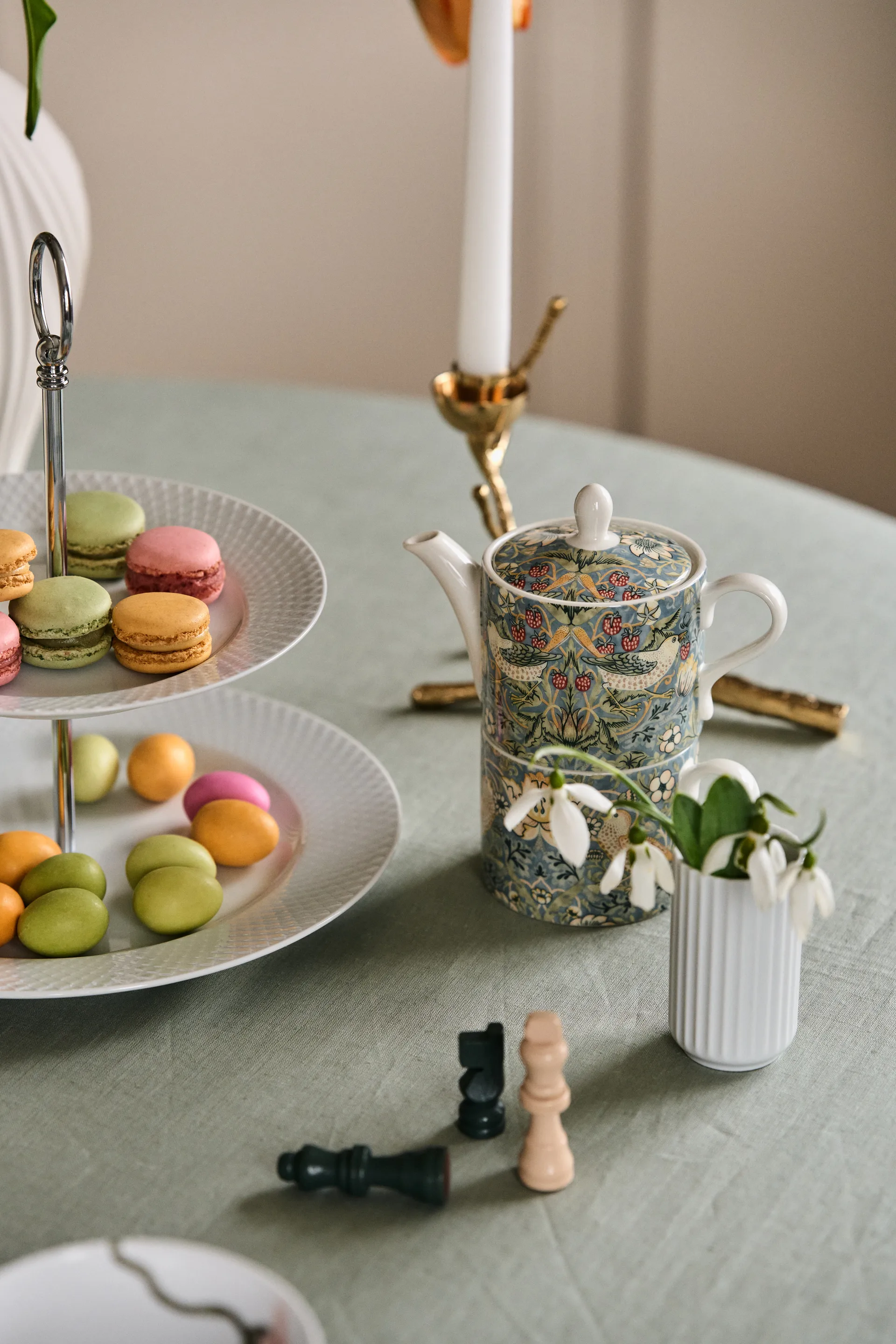 Théière et tasse à thé Strawberry Thief, Multi Spode