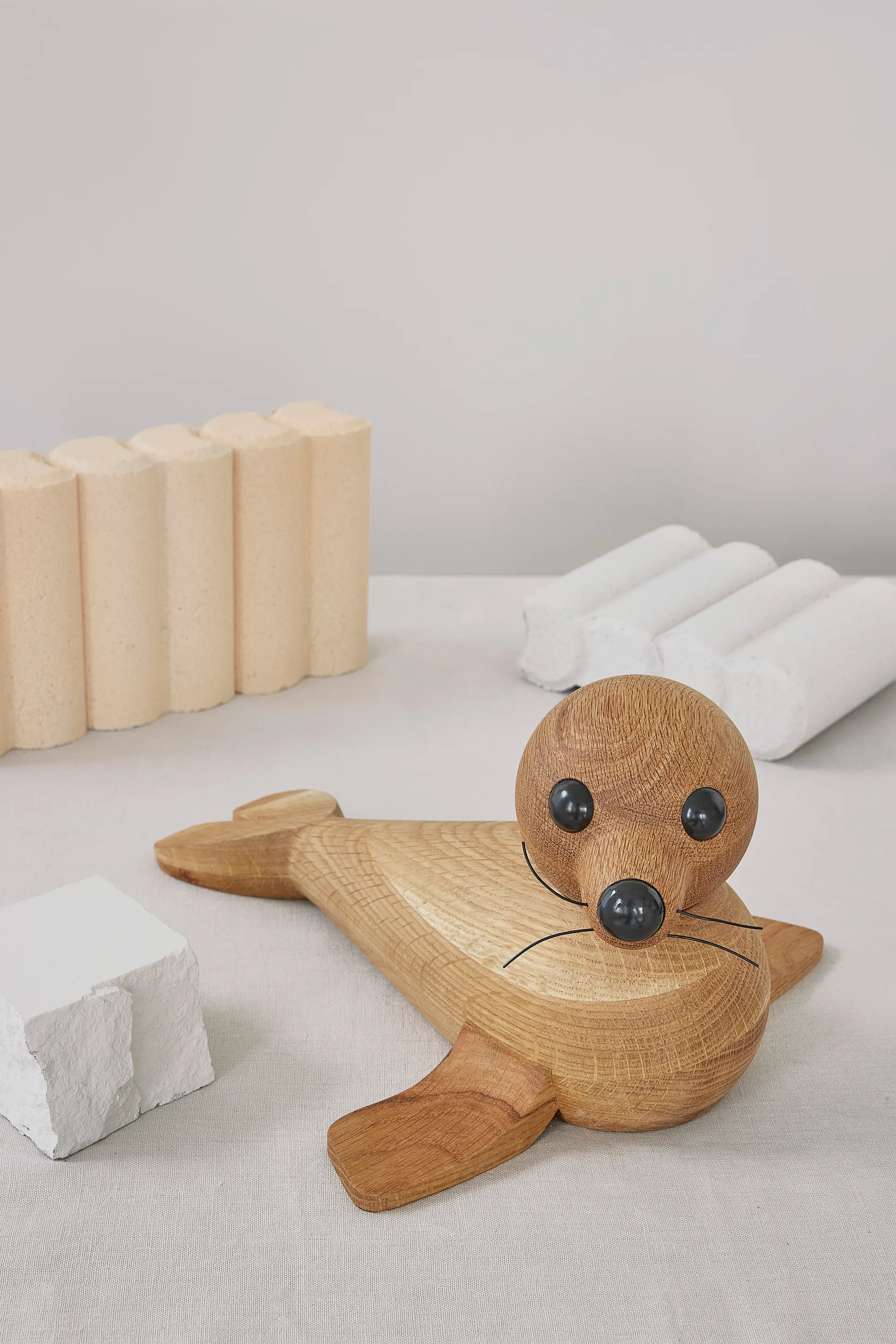 Décoration Anaana phoque 17 cm, Chêne Spring Copenhagen