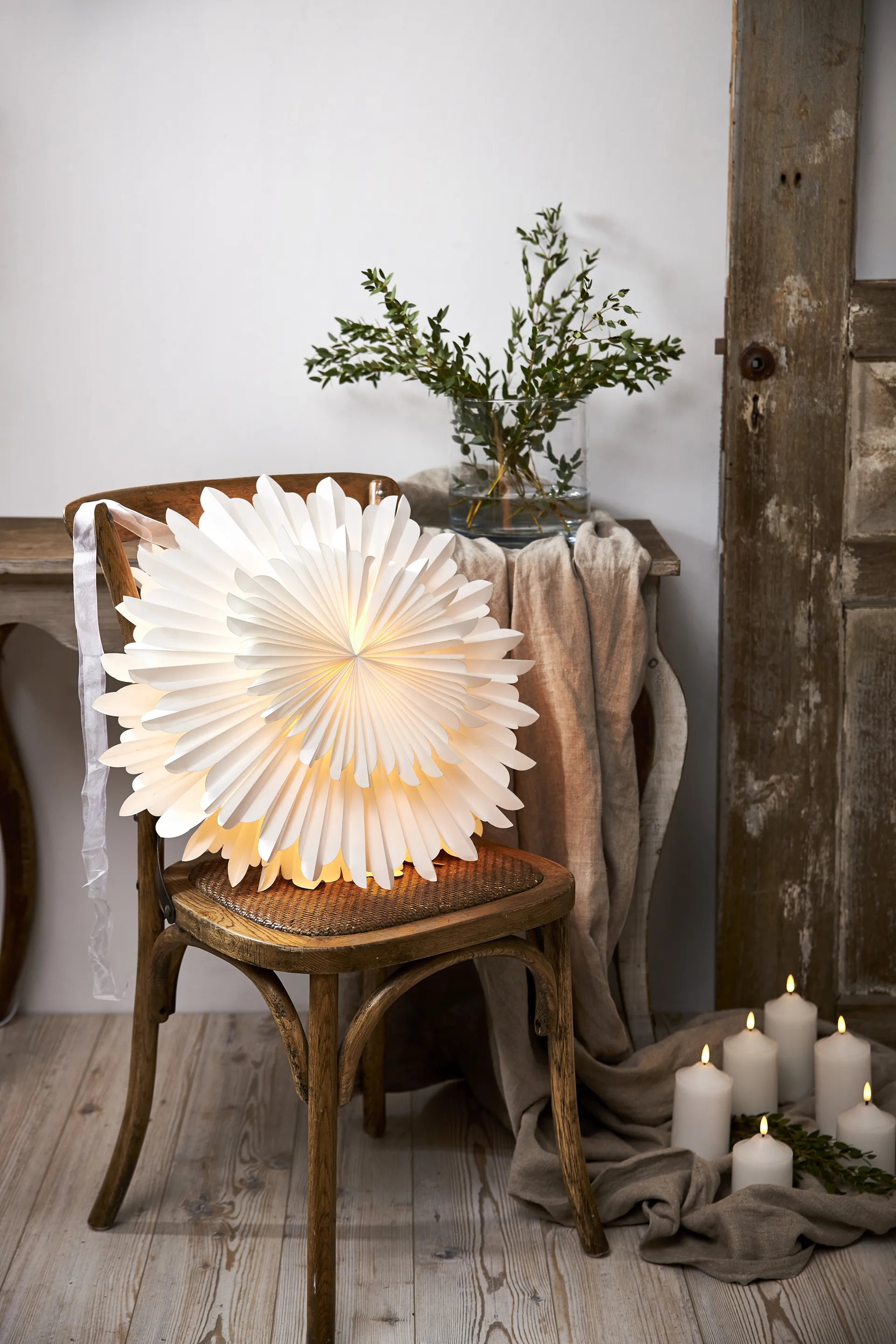 Étoile en papier Crystal Ø55 cm, Blanc Star Trading