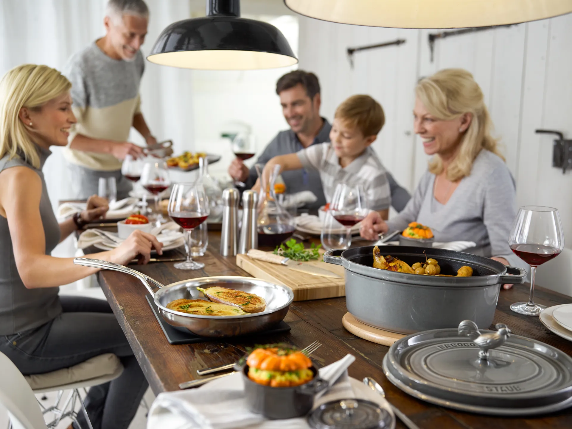 Cocotte ovale La Cocotte Staub fonte 3,2 L, Gris graphite STAUB