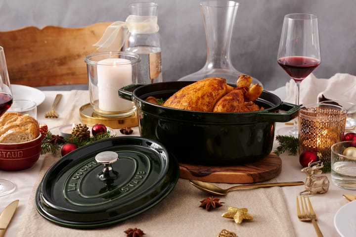 Cocotte ovale La Cocotte Staub fonte 5,5 L, Basilic vert STAUB
