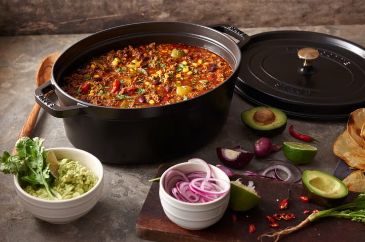 Cocotte ovale La Cocotte Staub fonte 5,5 L, Noir STAUB