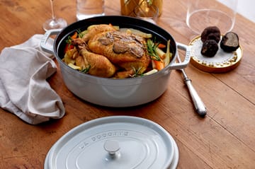 Cocotte ovale La Cocotte Staub fonte 6,7 L - White truffle - STAUB