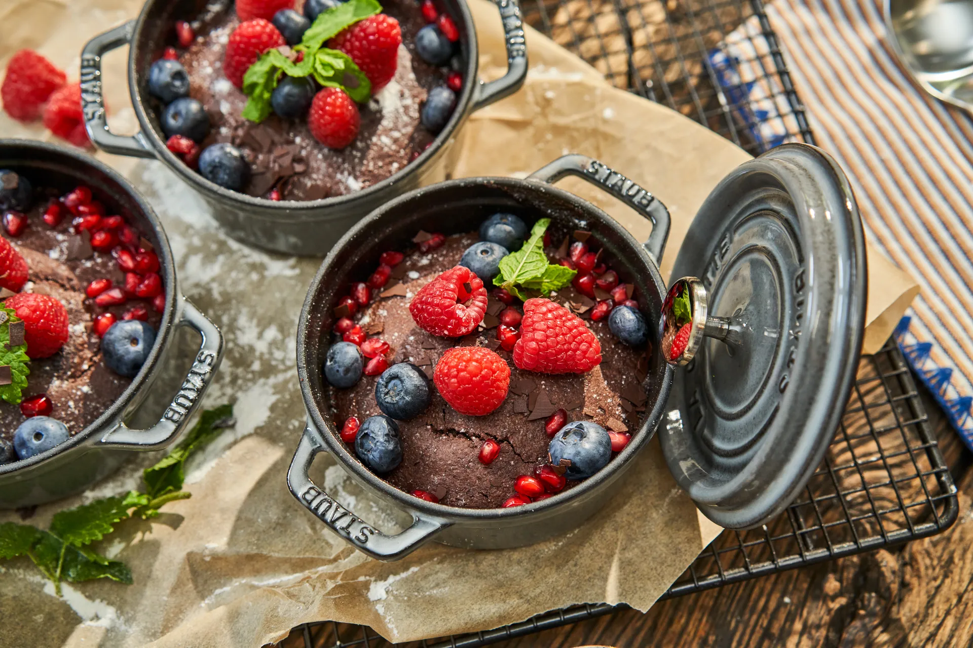 Cocotte ronde La Cocotte Staub fonte 0,4 L, Gris graphite STAUB