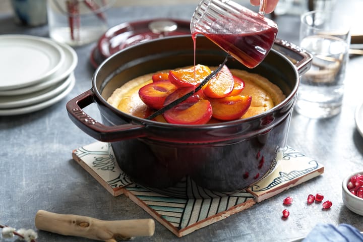 Cocotte ronde La Cocotte Staub fonte 2,6 L, Rouge grenadine STAUB