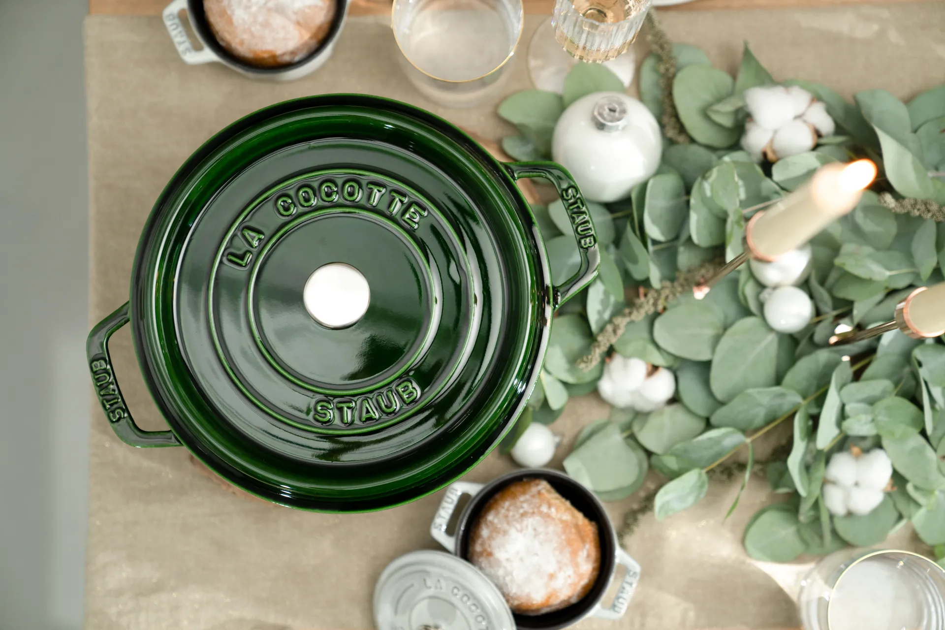 Cocotte ronde La Cocotte Staub fonte 5,2 L, Basilic vert STAUB