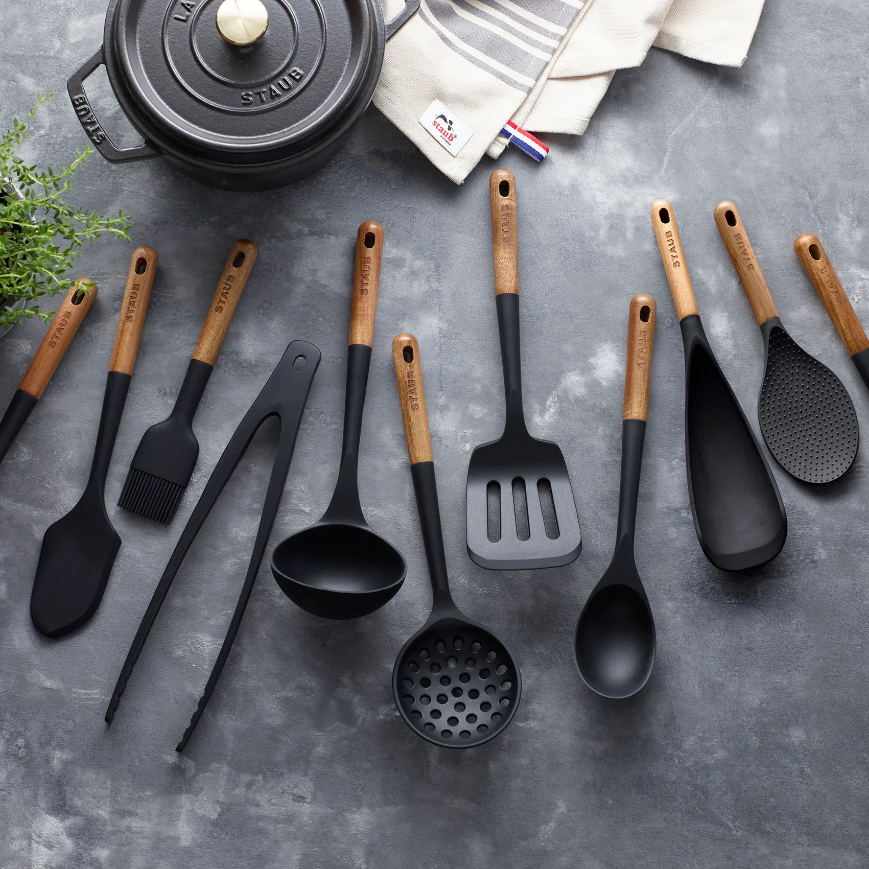 Cuillère à service Staub, 31cm STAUB