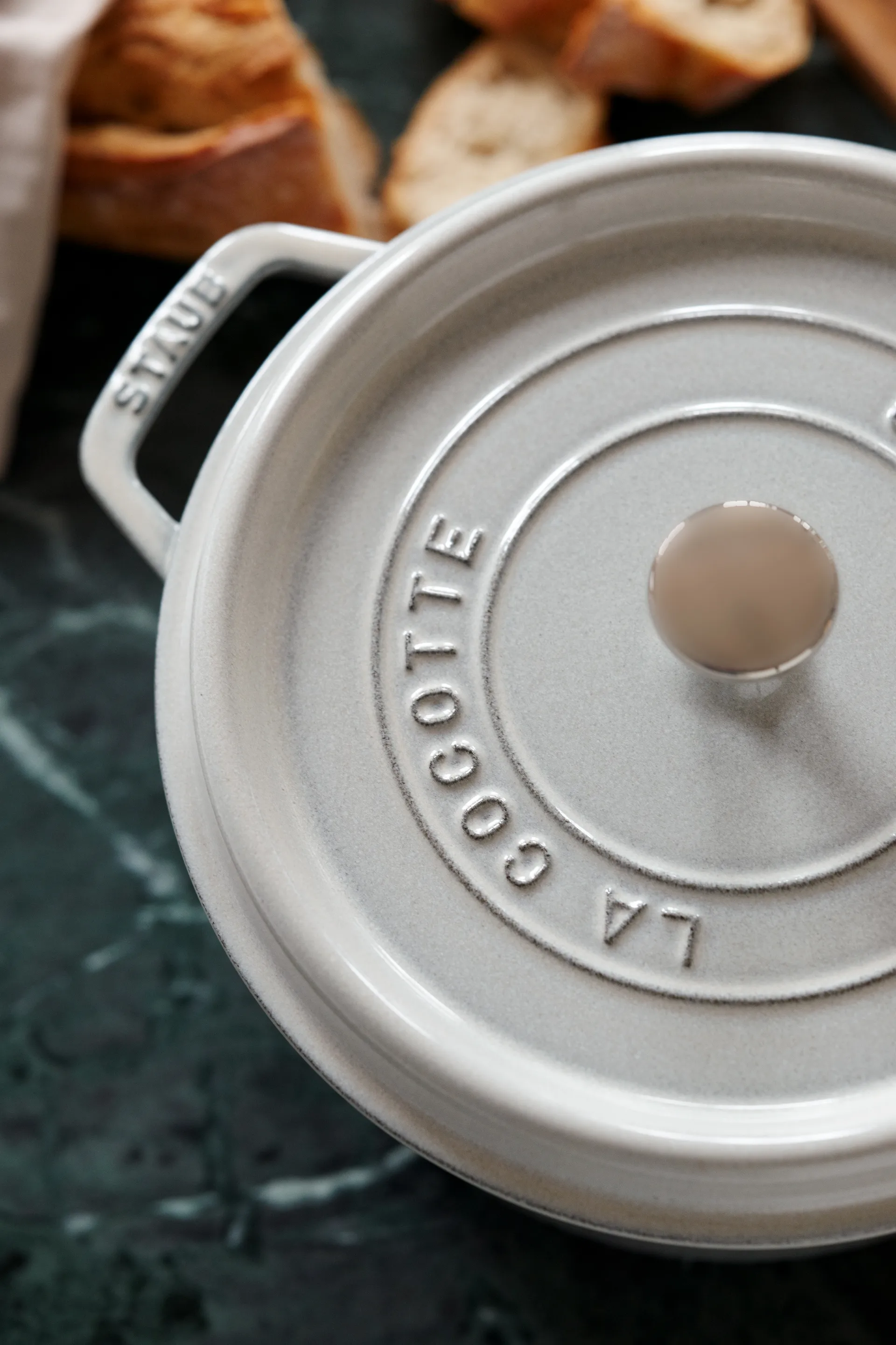 Fait-tout Staub White Truffle, 6,7 l STAUB