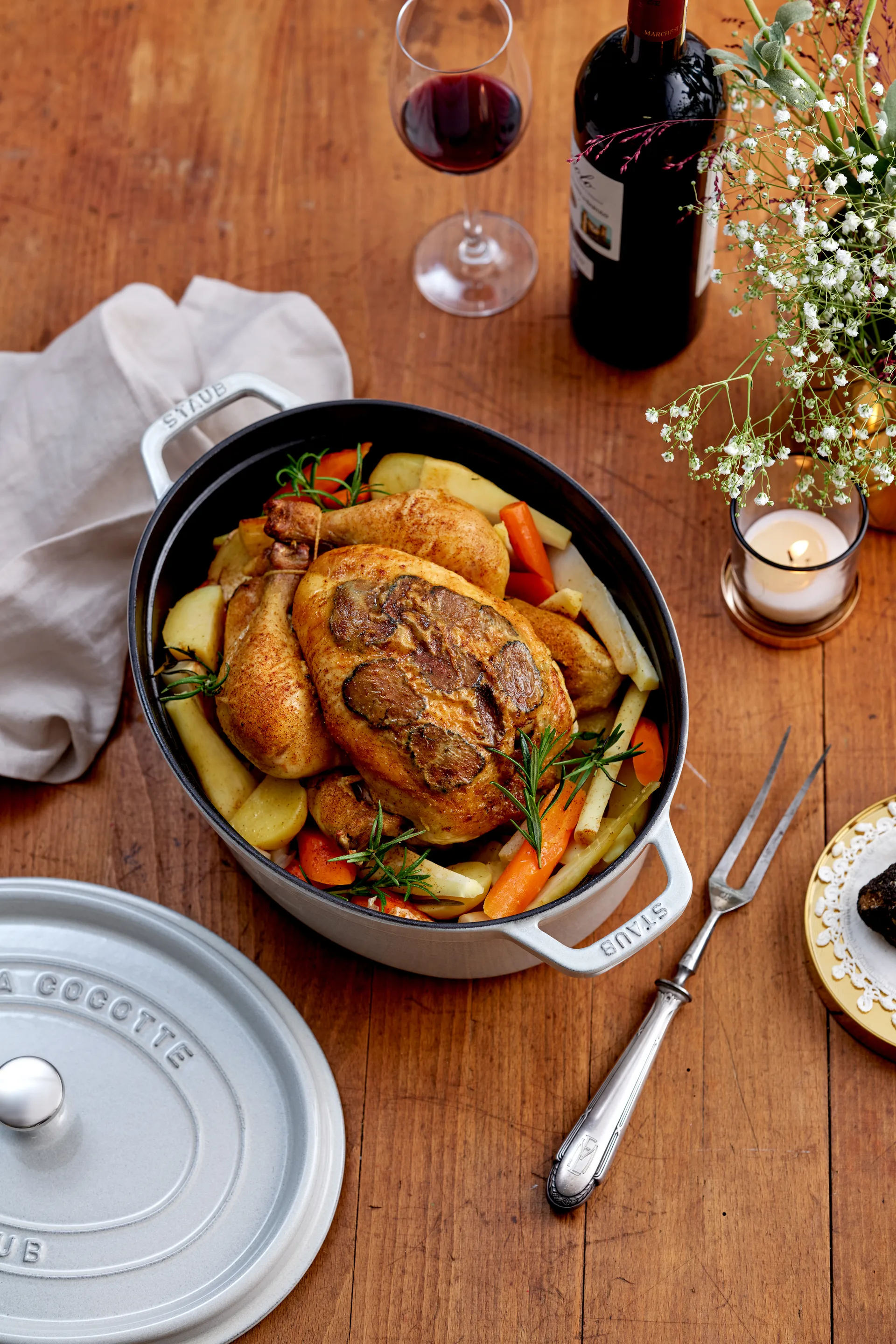 Fait-tout Staub White Truffle oval, 5,5 l STAUB