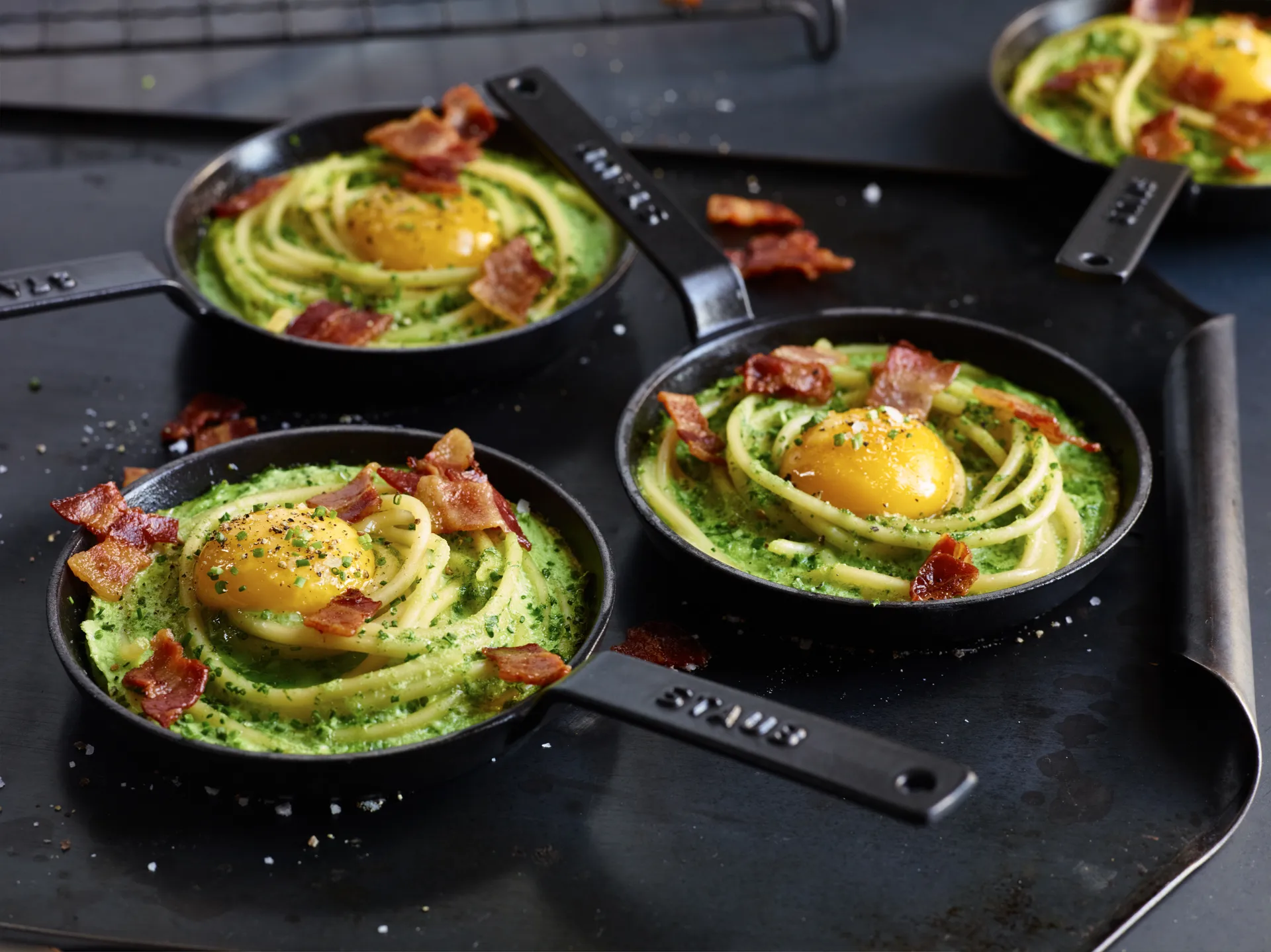 Mini poêle en fonte Staub 0,15 L, Noir STAUB