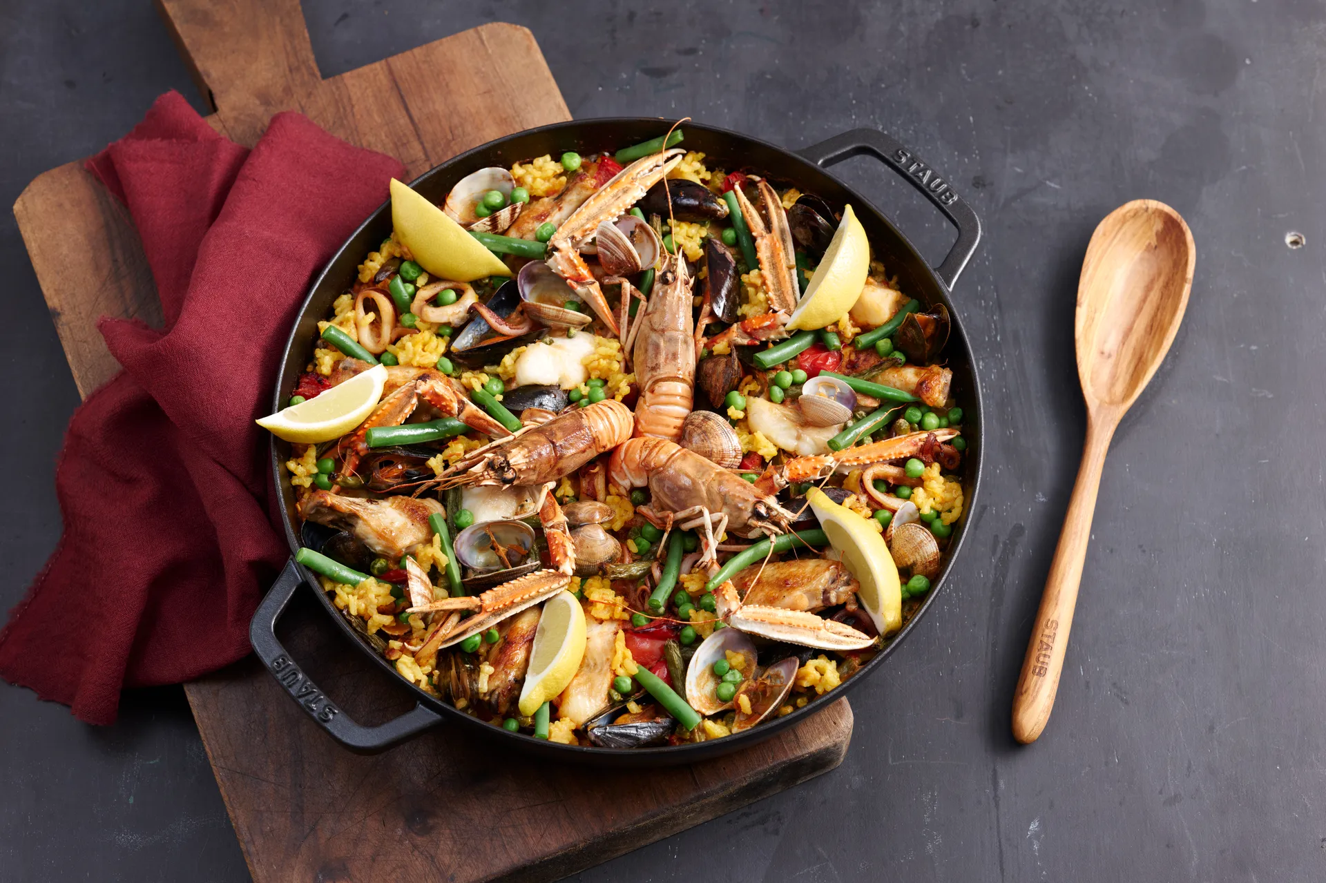 Poêle à frire Staub fonte 2 poignées noire, Ø26 cm STAUB