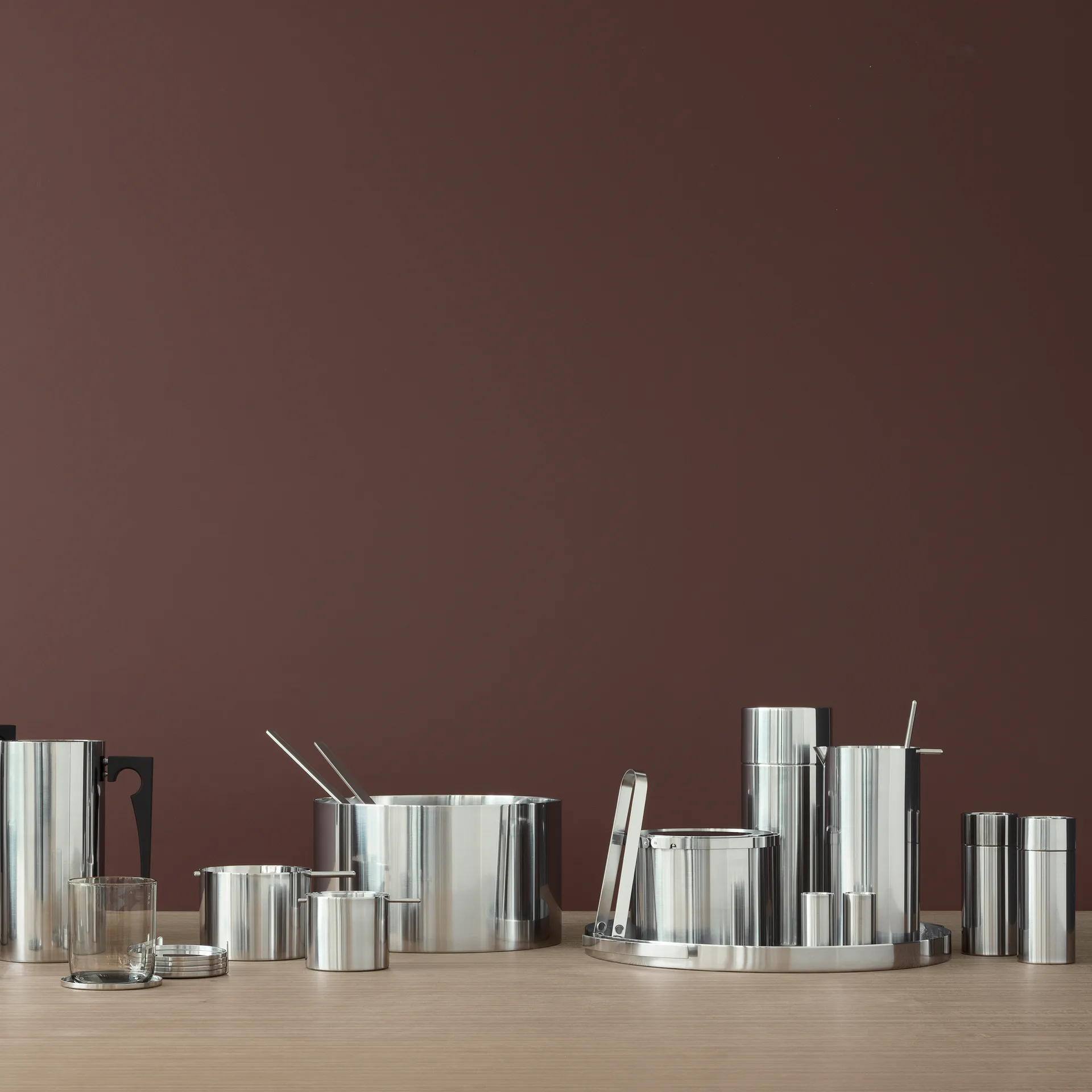 Cendrier AJ cylinda-line grand, acier inoxydable Stelton