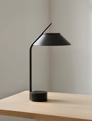 Lampe de table portable Vinkel LED - Black - Stelton