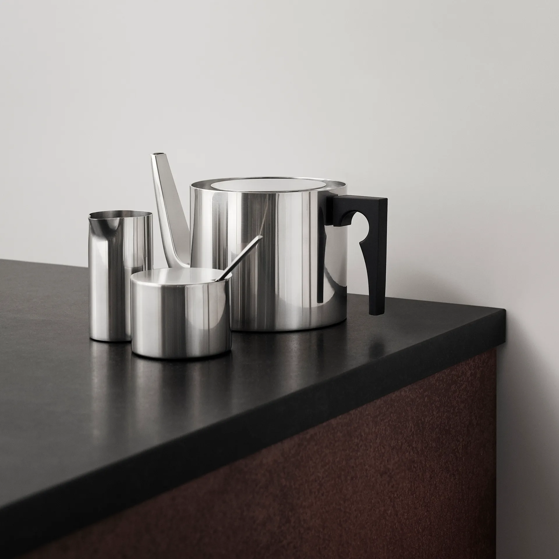 Pichet à crème AJ cylinda-line 15 cl, acier inoxydable Stelton