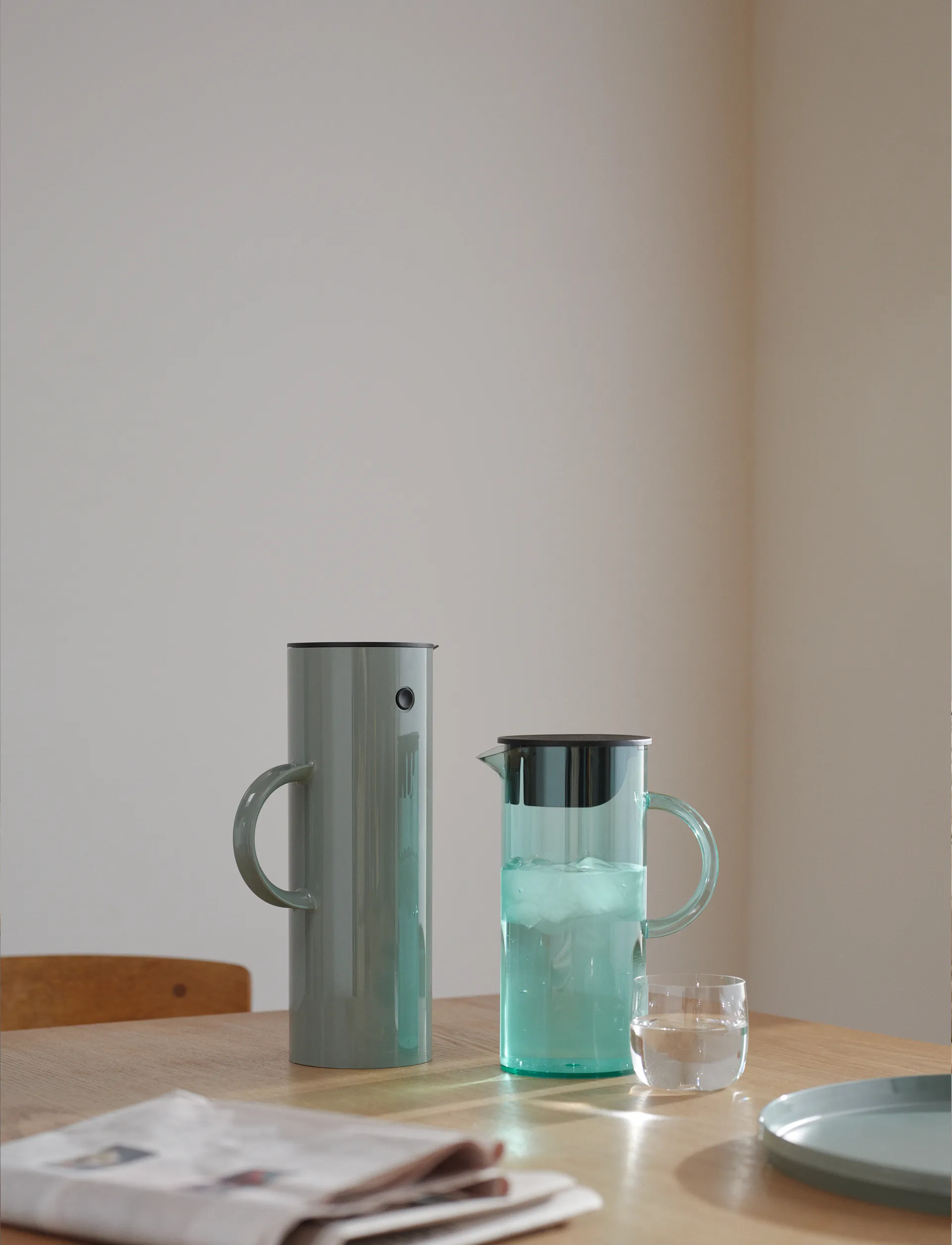Pichet avec couvercle EM77 1,5 L, Dusty green Stelton