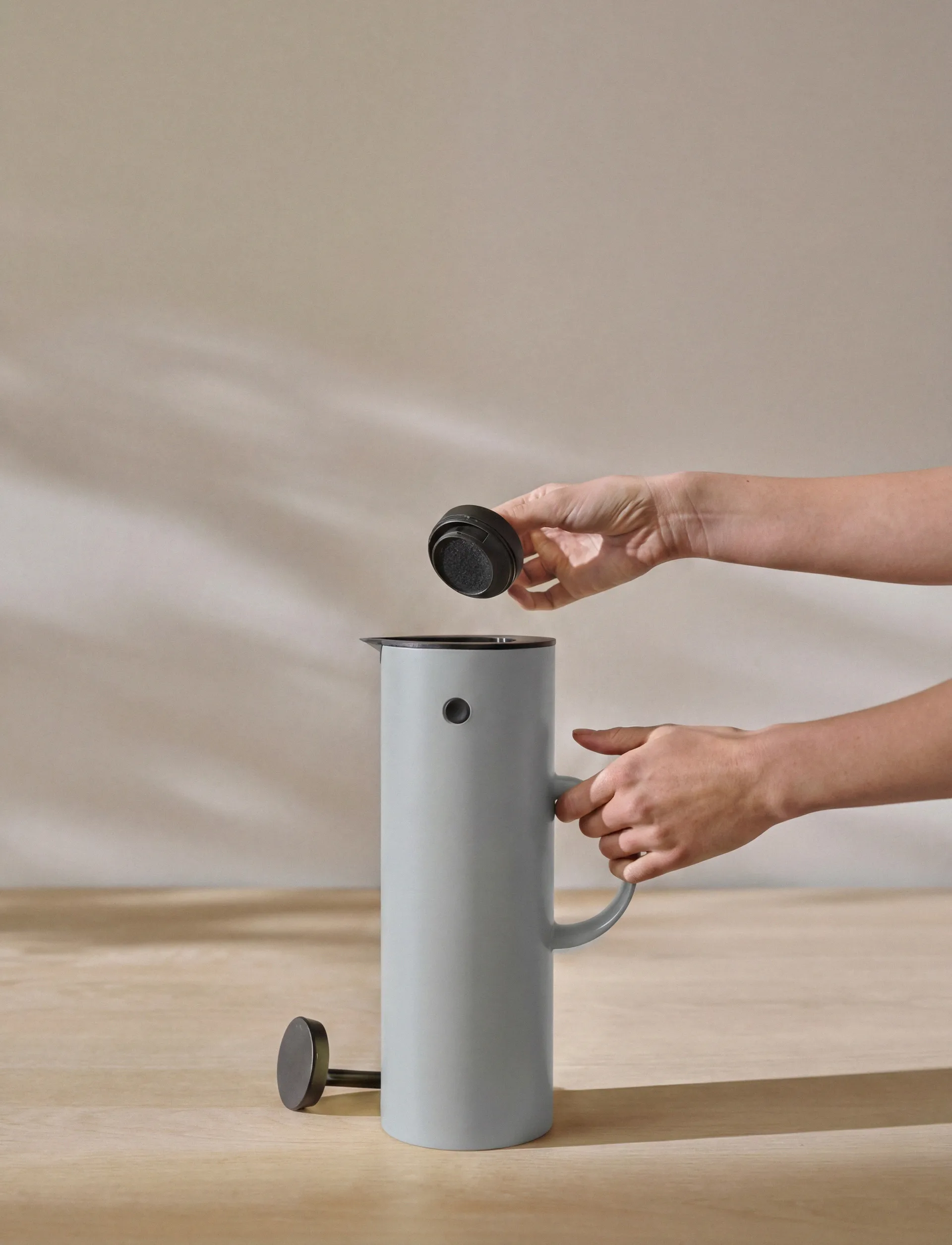 Thermos Stelton EM77 1 l, Soft cloud Stelton